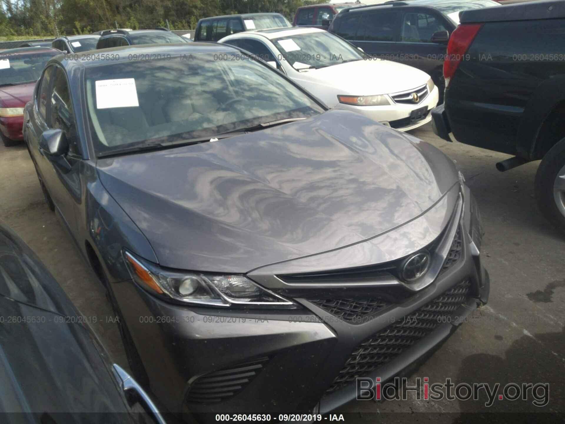 Photo 4T1B11HK3JU099274 - TOYOTA CAMRY 2018