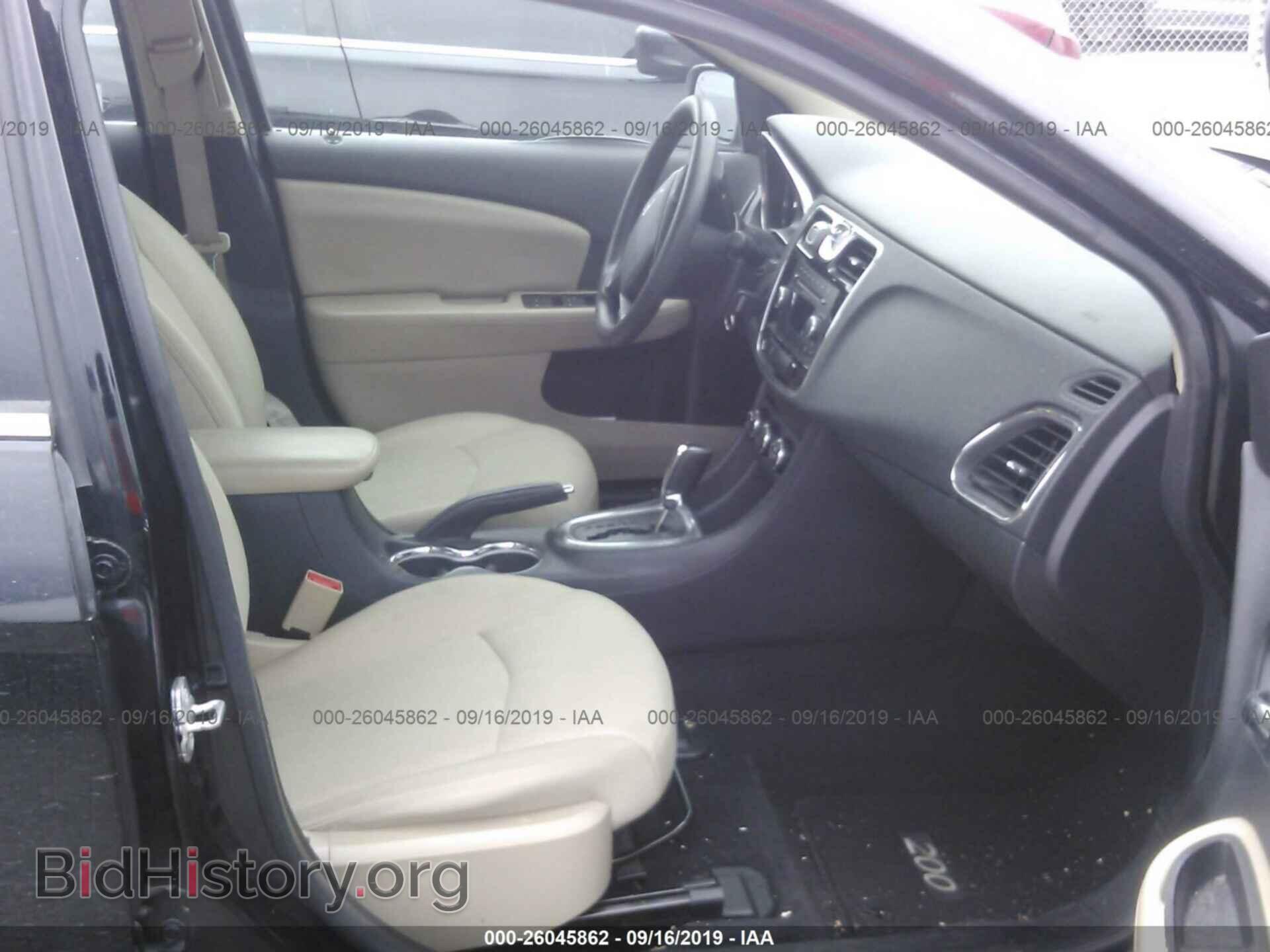 2014 CHRYSLER 200 - VIN: 1C3CCBAB3EN141496 - Photo 5
