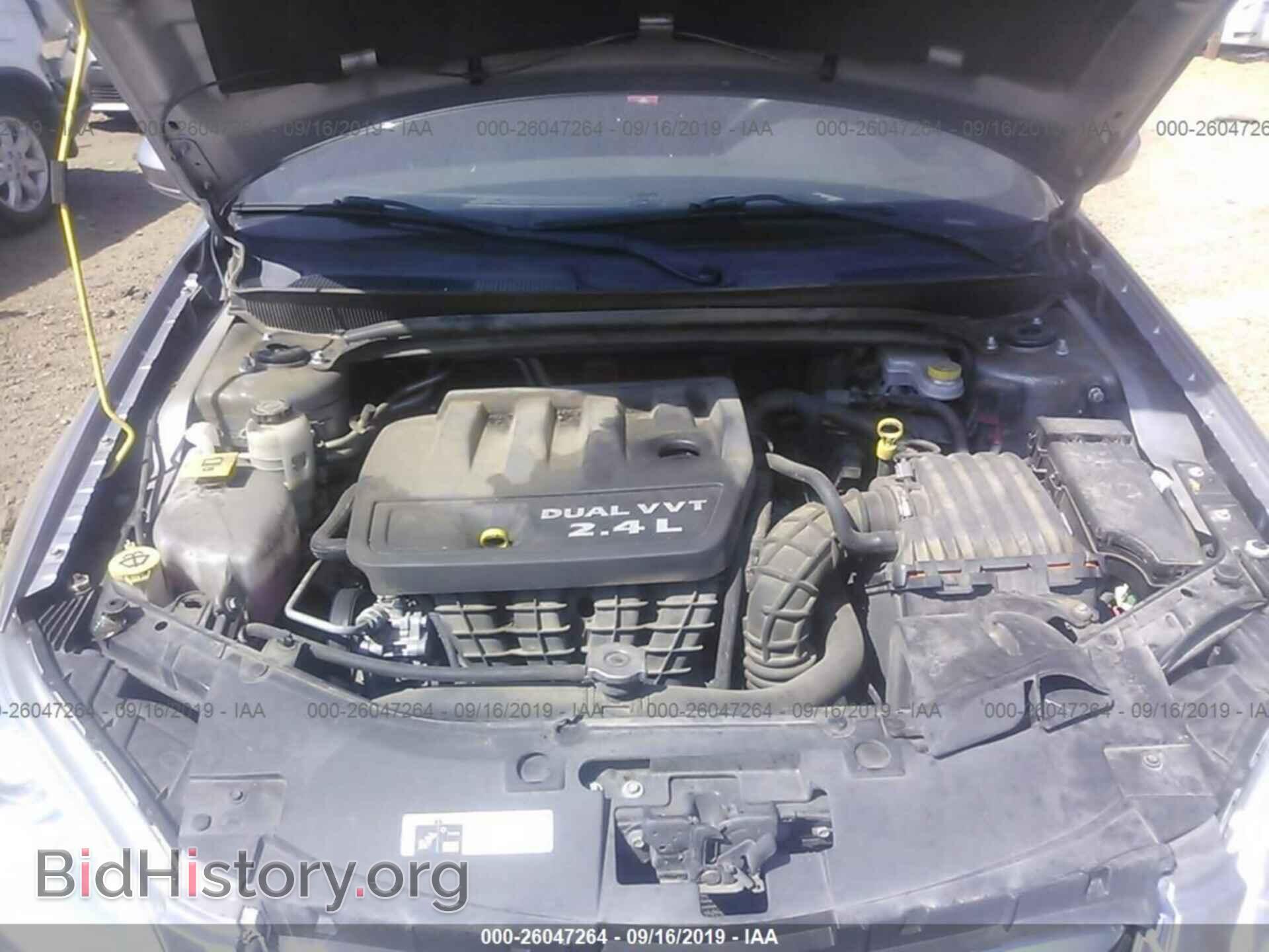 2014 CHRYSLER 200 - VIN: 1C3CCBAB0EN211763 - Фото 10