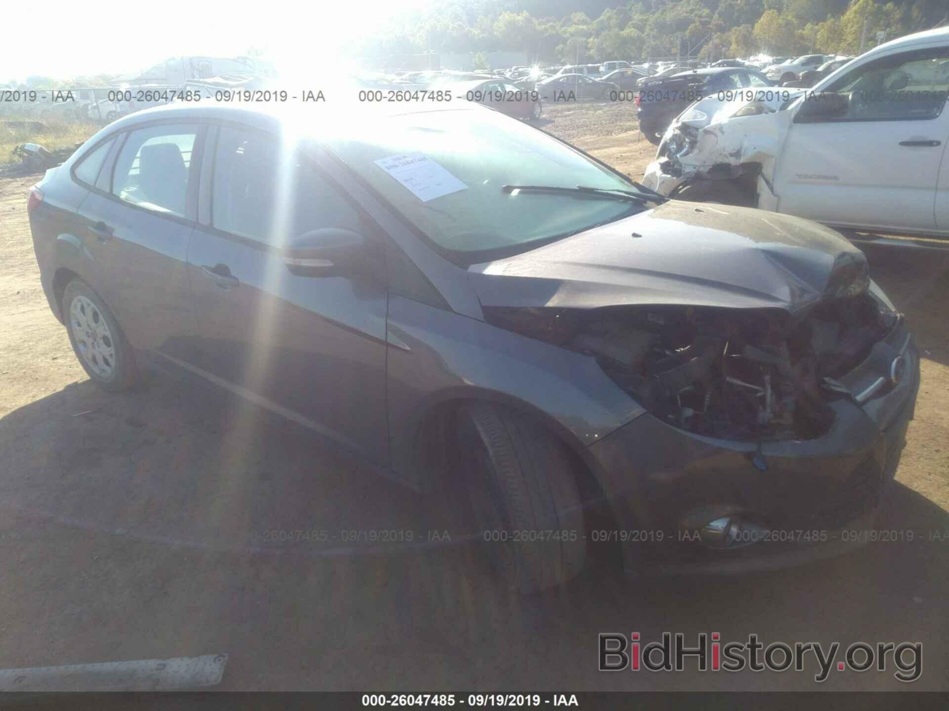 Photo 1FAHP3F26CL248030 - FORD FOCUS 2012