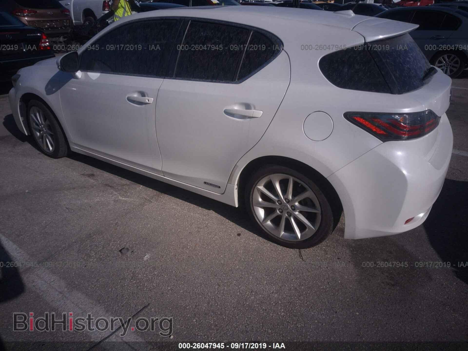 2011 LEXUS CT - VIN: JTHKD5BH7B2018790 - Фото 3