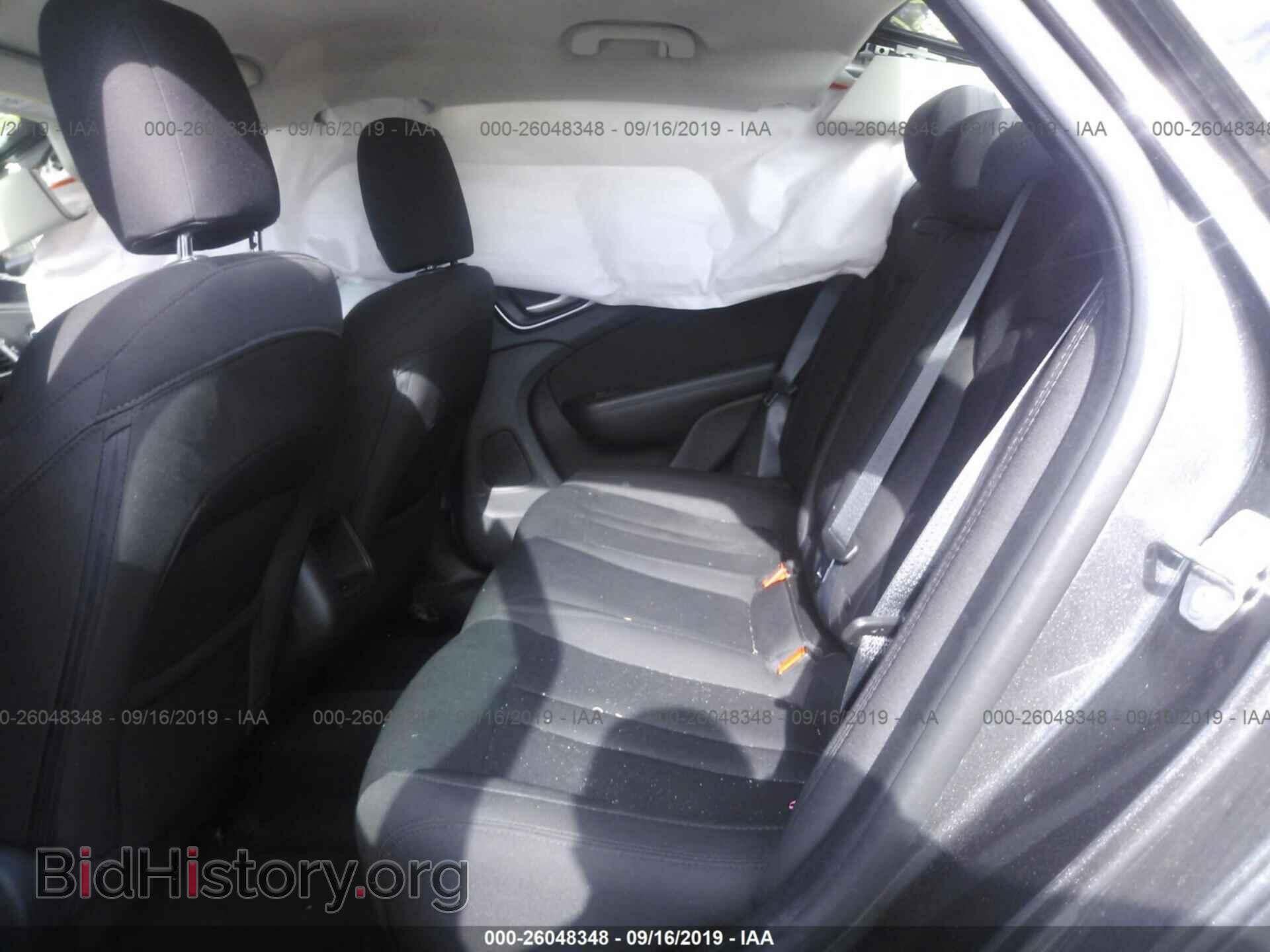 2016 CHRYSLER 200 - VIN: 1C3CCCAB0GN158202 - Фото 8