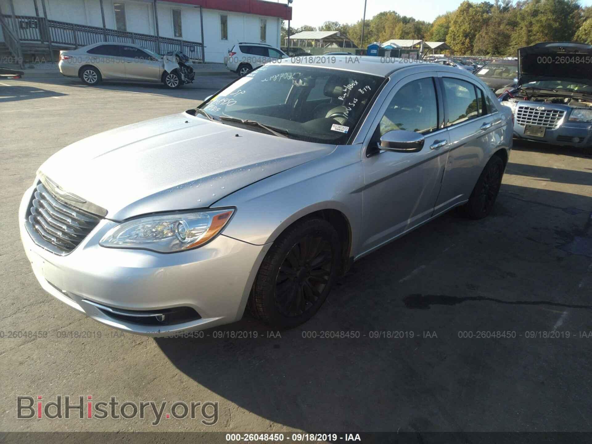 2012 CHRYSLER 200 - VIN: 1C3CCBCG4CN226921 - Photo 2