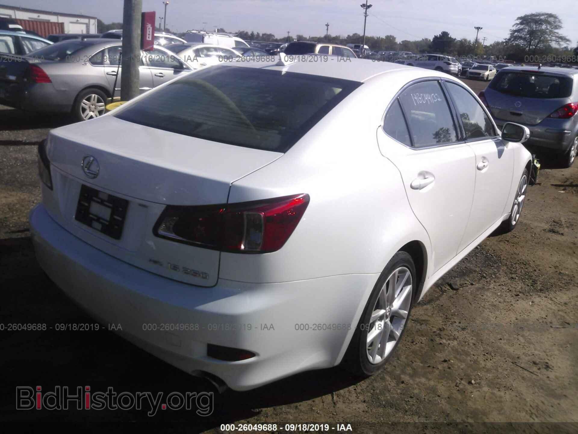 2011 LEXUS IS - VIN: JTHCF5C22B5046570 - Фото 4