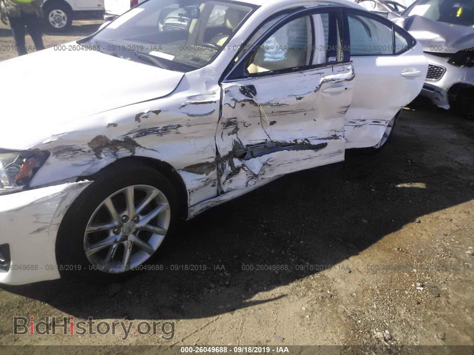 2011 LEXUS IS - VIN: JTHCF5C22B5046570 - Фото 6