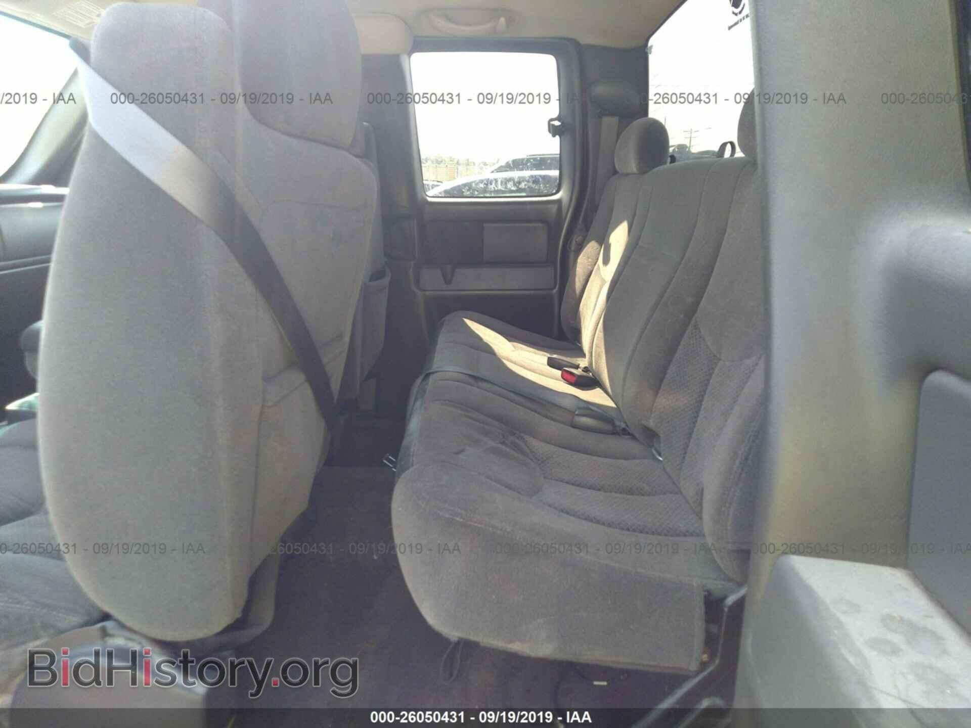 2005 CHEVROLET SILVERADO - VIN: 2GCEC19VX51316728 - Фото 8