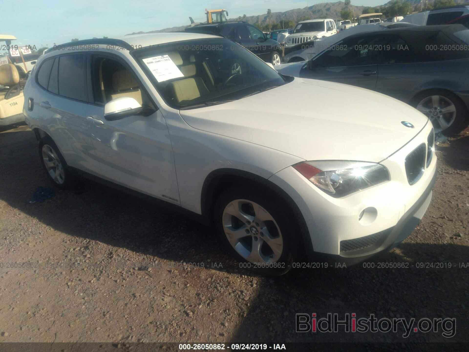 Фотография WBAVM1C52EVW55985 - BMW X1 2014