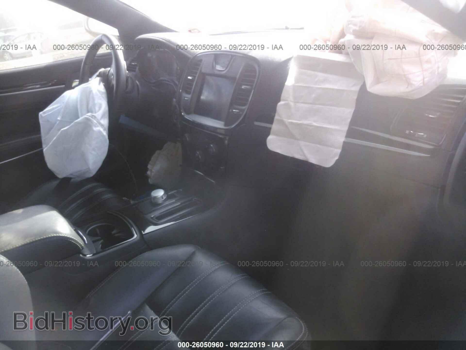 2018 CHRYSLER 300 - VIN: 2C3CCAGG1JH226577 - Фото 5