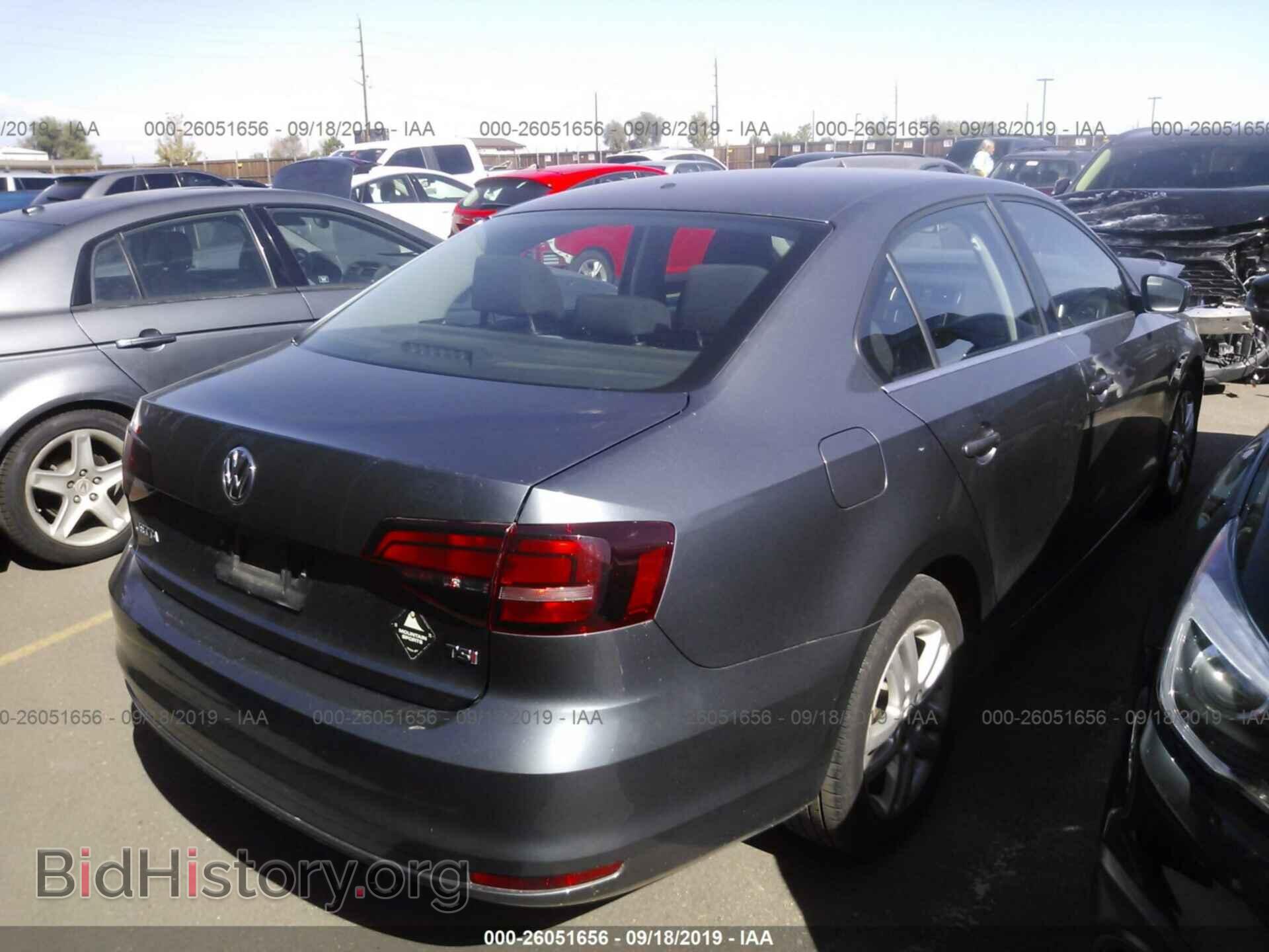 2017 VOLKSWAGEN JETTA - VIN: 3VW2B7AJ8HM274300 - Фото 4