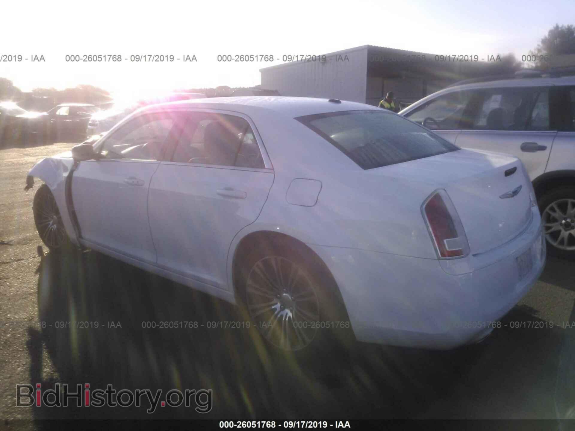 2014 CHRYSLER 300 - VIN: 2C3CCABG0EH189969 - Фото 3