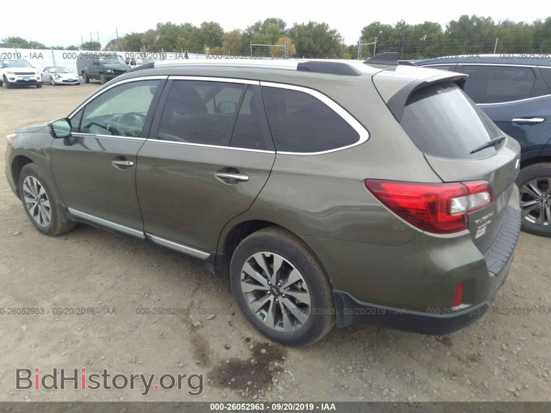 2017 SUBARU OUTBACK - VIN: 4S4BSATC3H3404768 - Фото 3