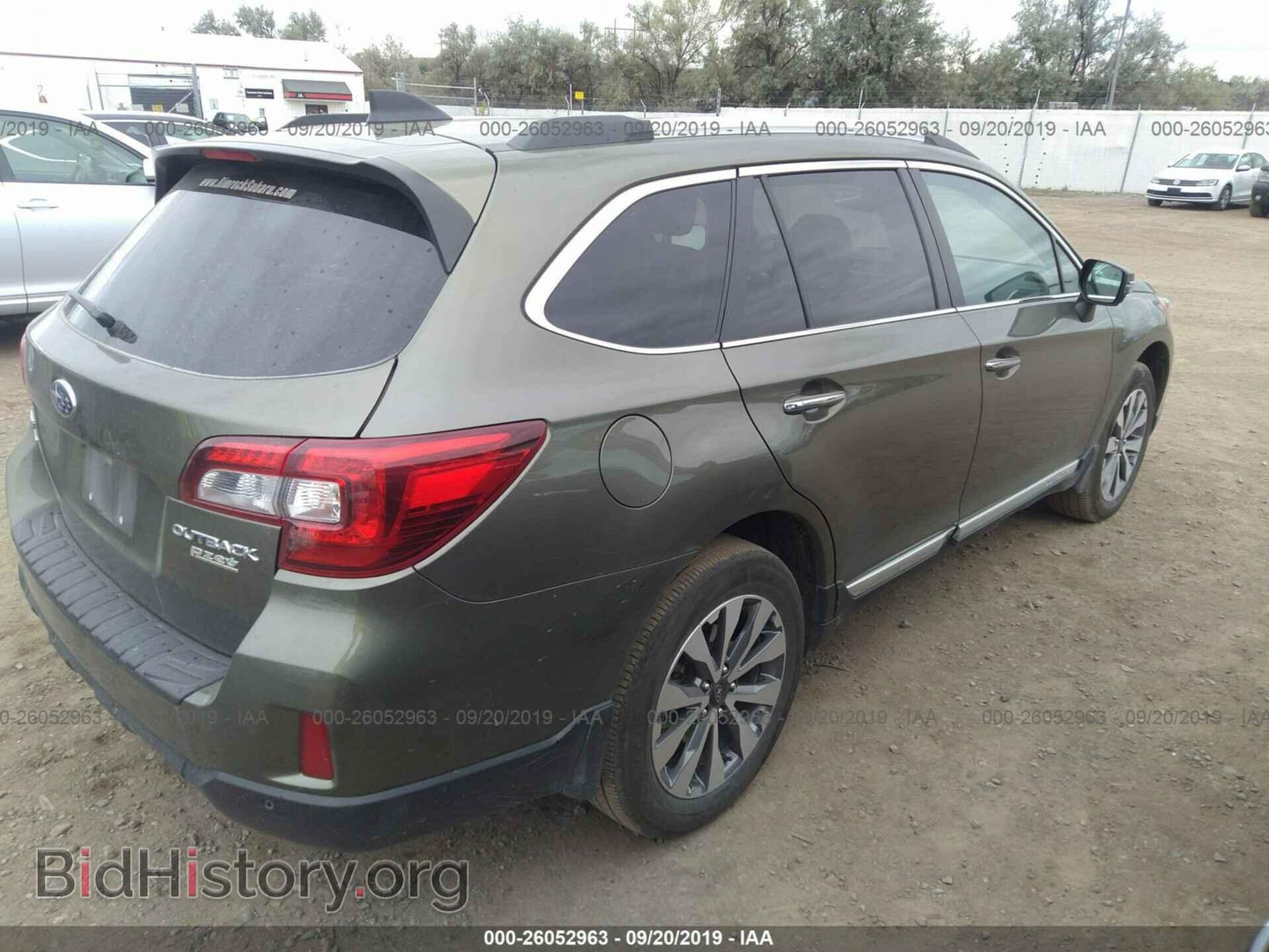2017 SUBARU OUTBACK - VIN: 4S4BSATC3H3404768 - Фото 4