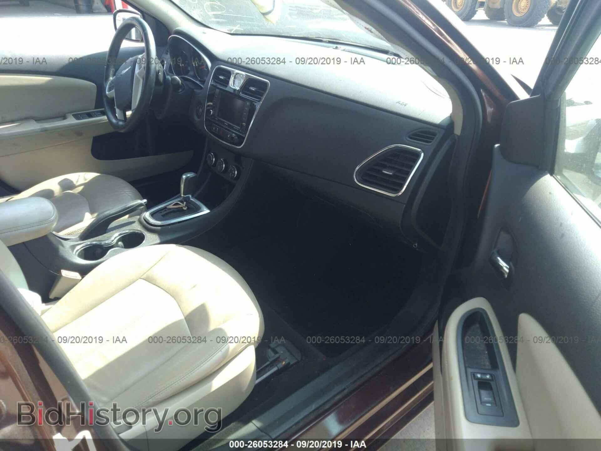 2012 CHRYSLER 200 - VIN: 1C3CCBCB2CN263339 - Photo 5