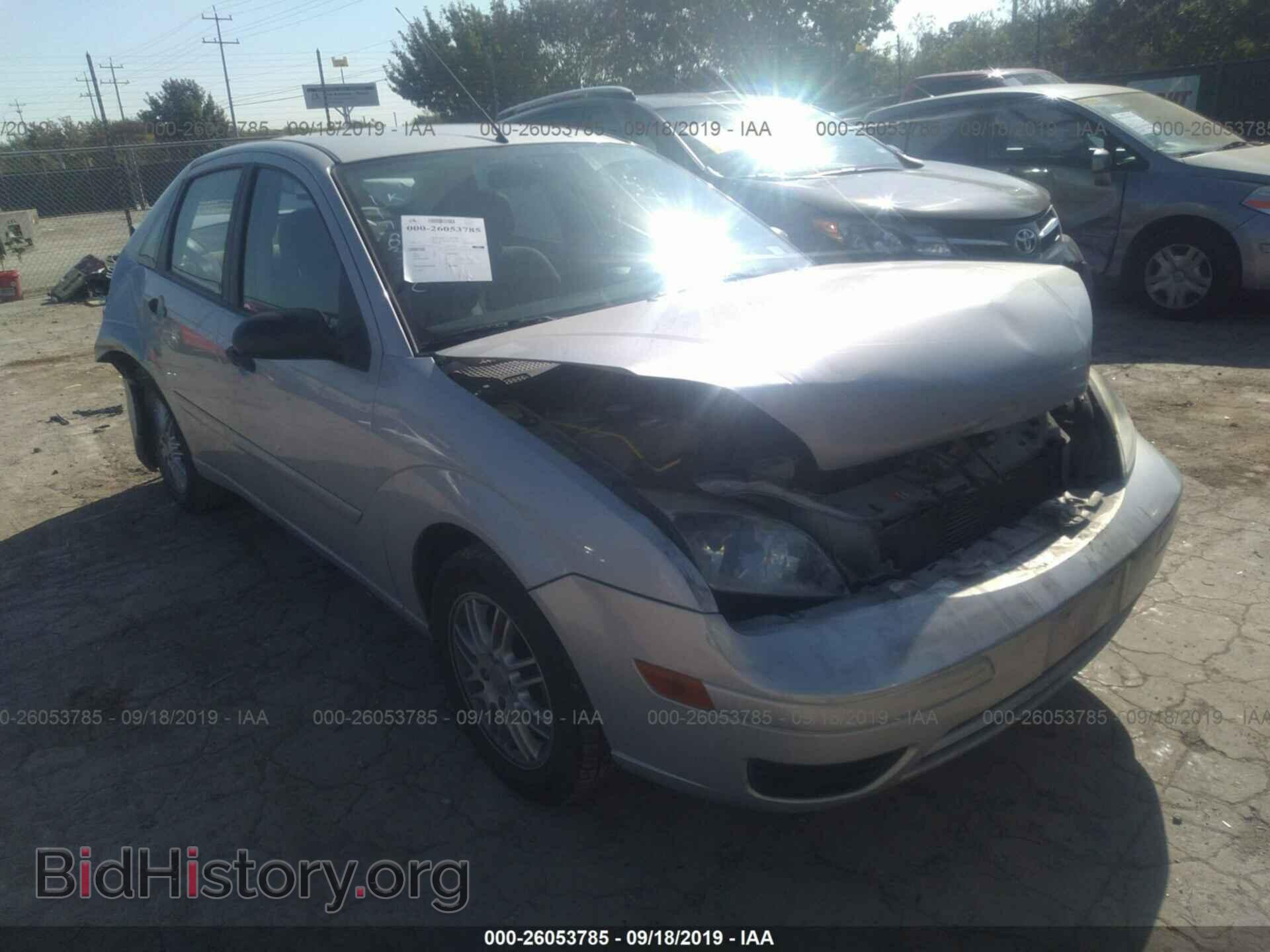 Фотография 1FAFP34NX7W237475 - FORD FOCUS 2007