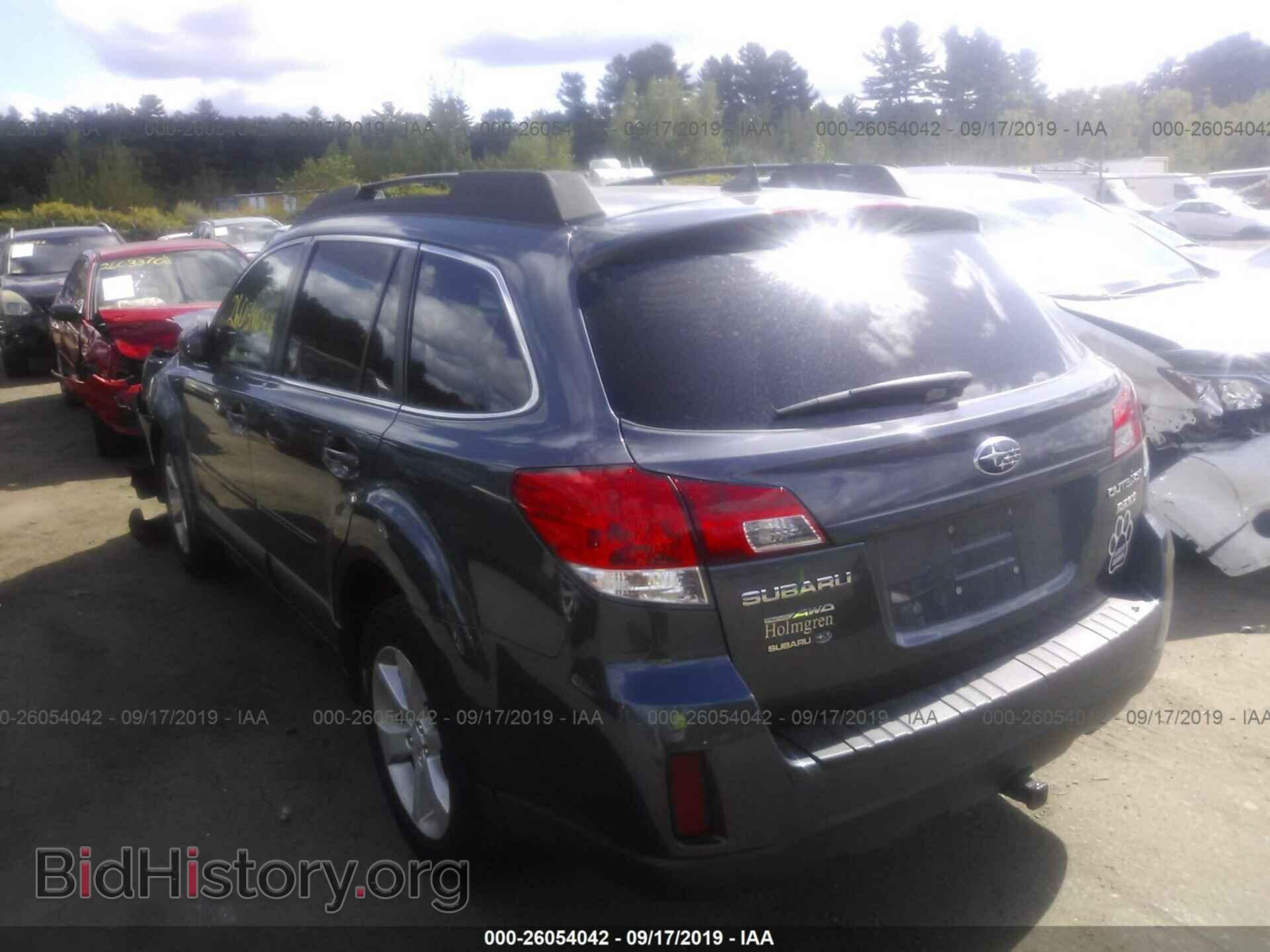 2014 SUBARU OUTBACK - VIN: 4S4BRBCC1E3230468 - Фото 3