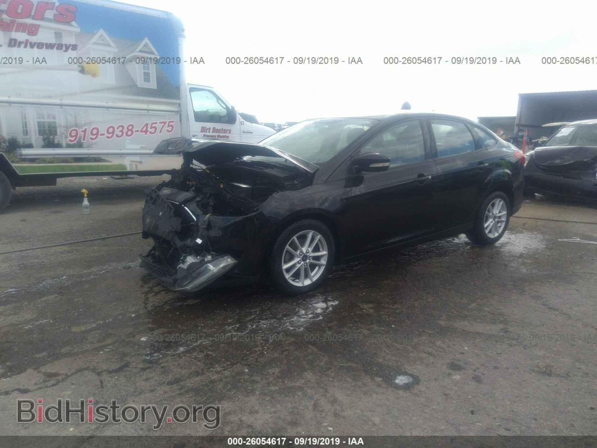 2015 FORD FOCUS - VIN: 1FADP3F23FL242480 - Photo 2