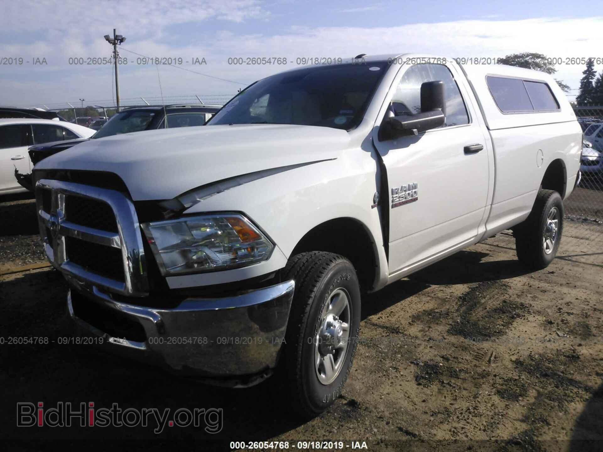 2018 RAM 2500 - VIN: 3C6MR5AL3JG284743 - Фото 2