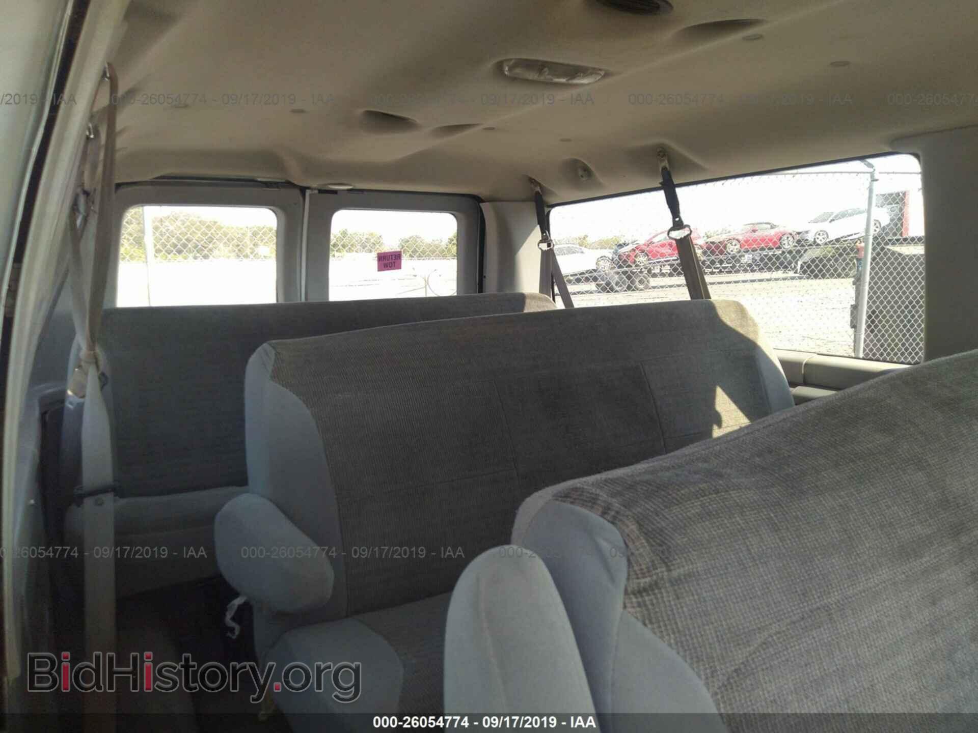 2004 FORD ECONOLINE - VIN: 1FBNE31L64HB03176 - Фото 8