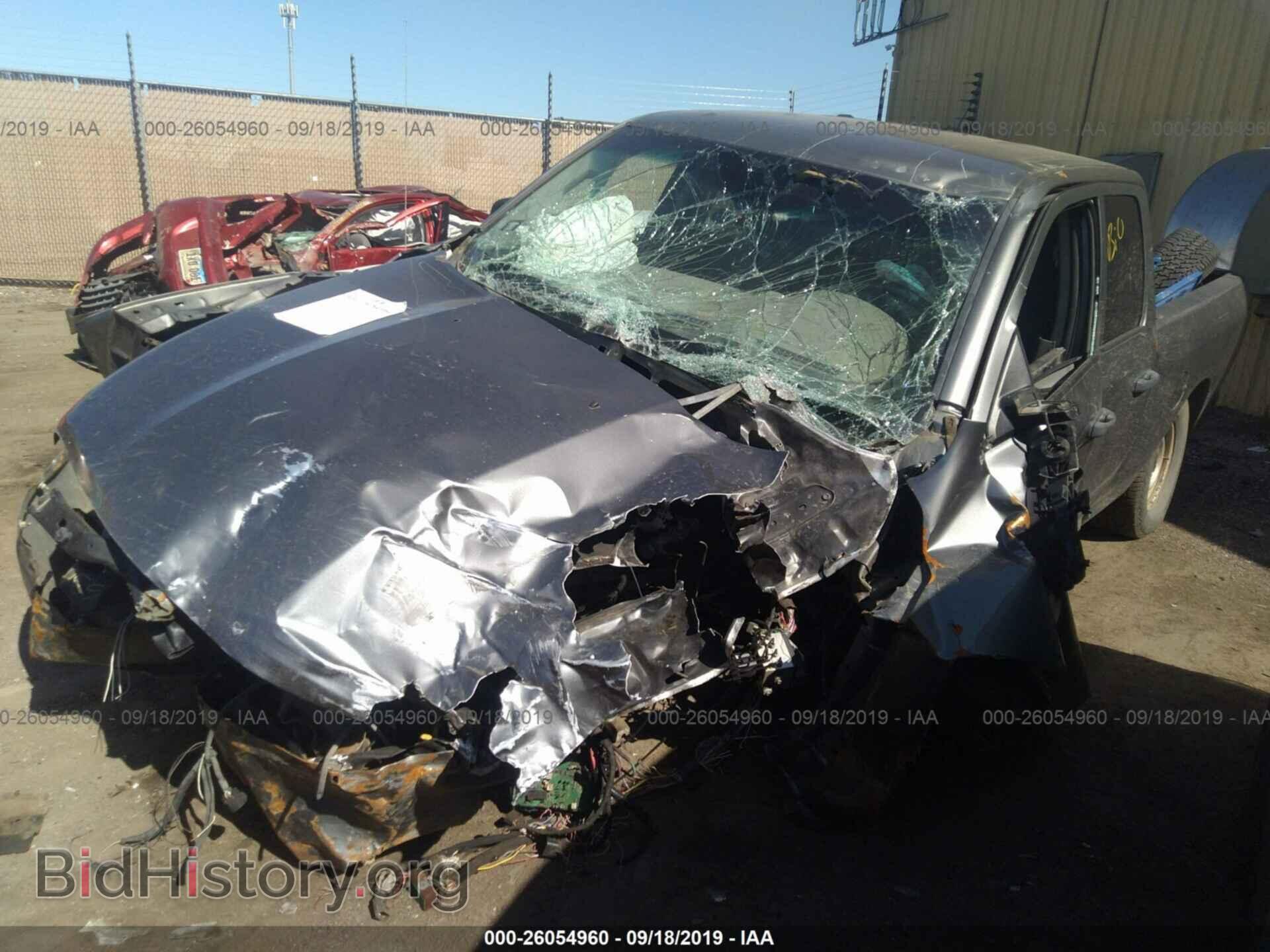 2011 DODGE RAM 1500 - VIN: 1D7RV1GT9BS559316 - Фото 2