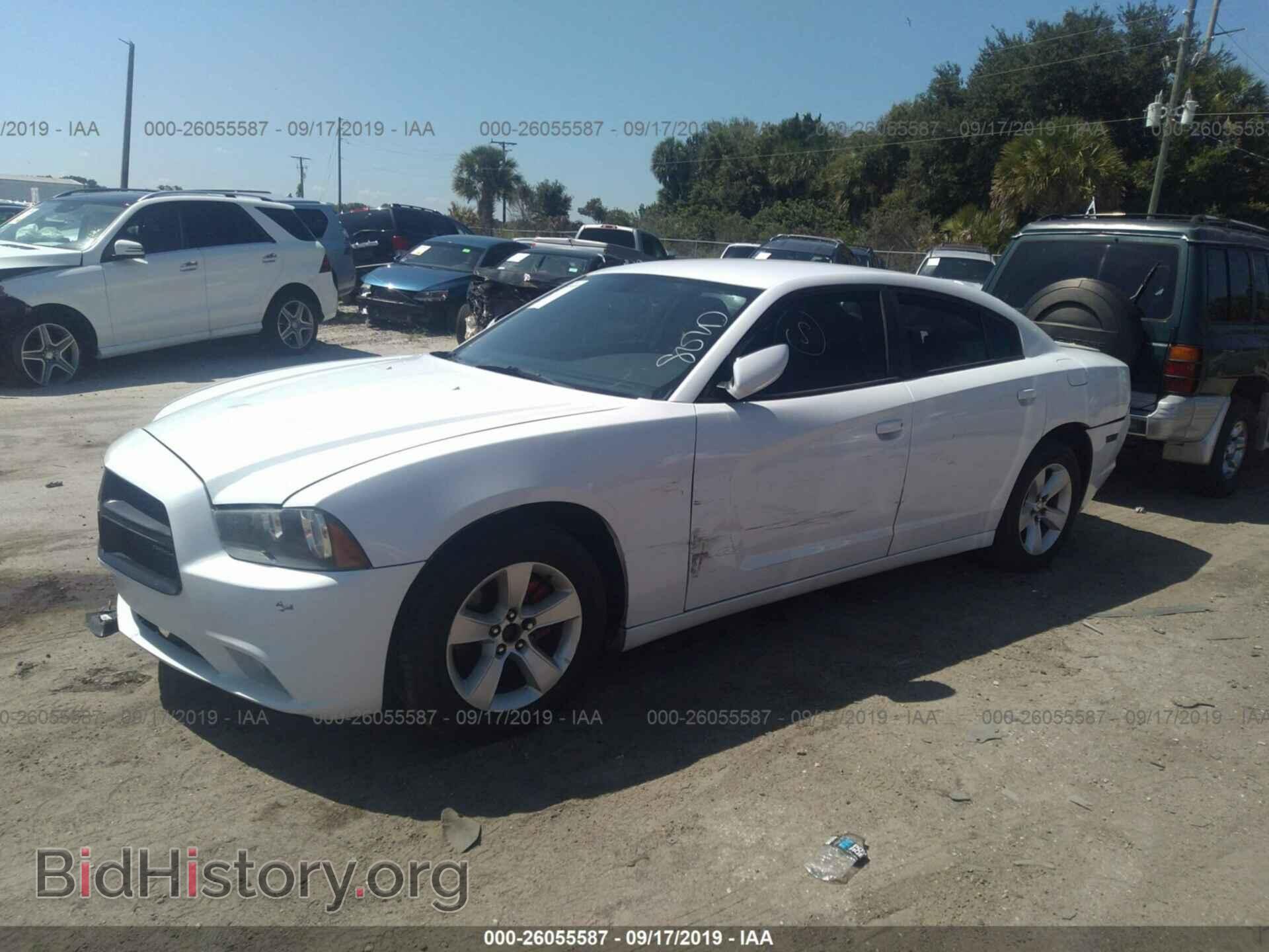 2011 DODGE CHARGER - VIN: 2B3CL3CG5BH586550 - Фото 2