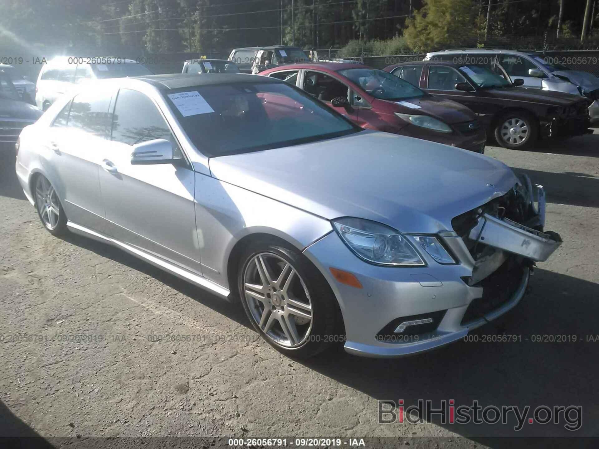 Photo WDDHF7CB7AA061628 - MERCEDES-BENZ E 2010