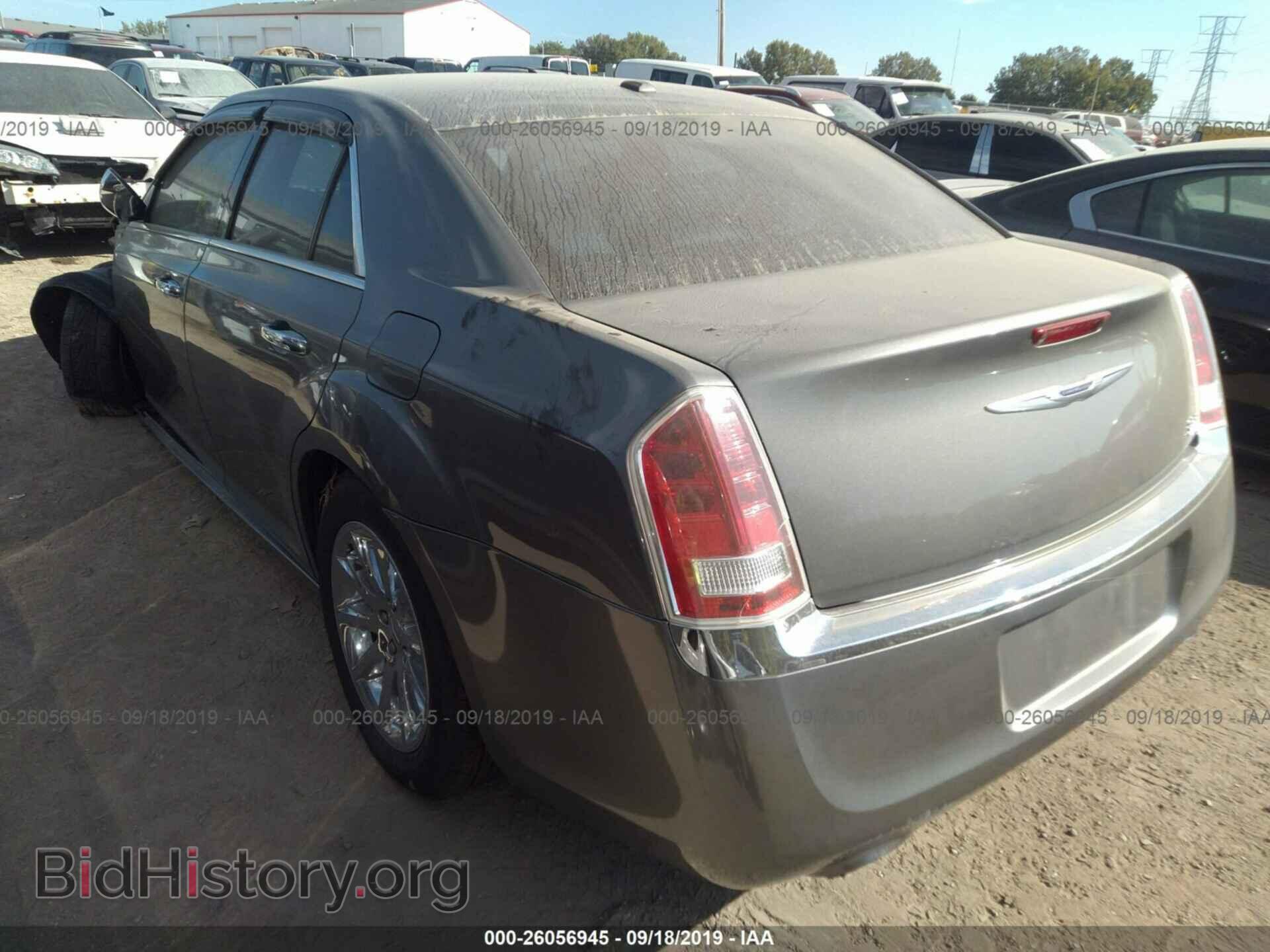 2012 CHRYSLER 300 - VIN: 2C3CCACG4CH237825 - Фото 3
