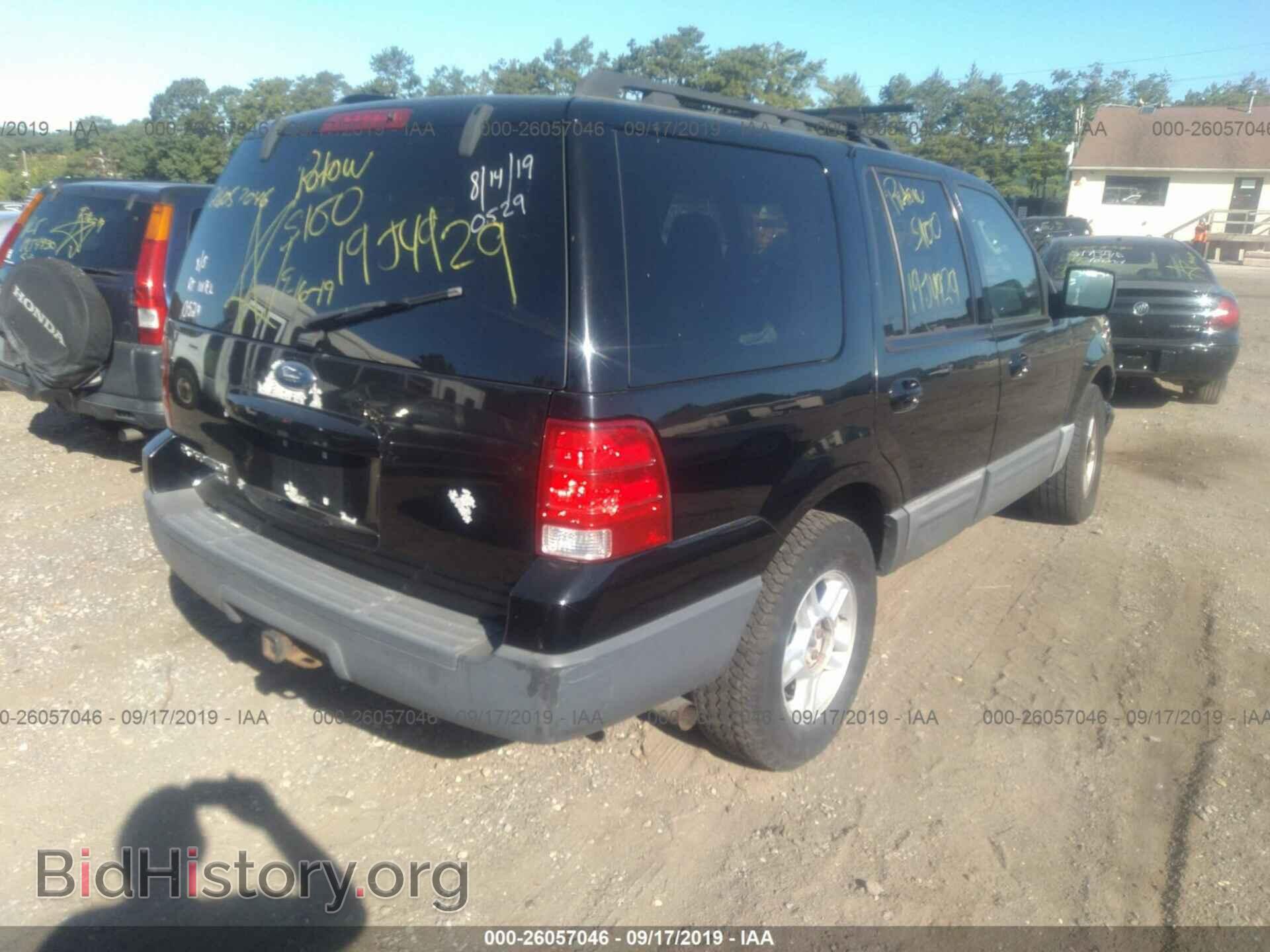 2005 FORD EXPEDITION - VIN: 1FMPU16525LA00529 - Фото 4