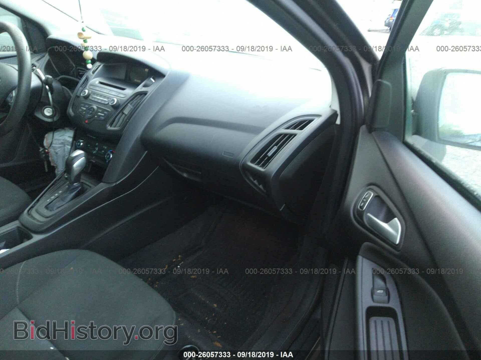 2015 FORD FOCUS - VIN: 1FADP3F2XFL296052 - Photo 5