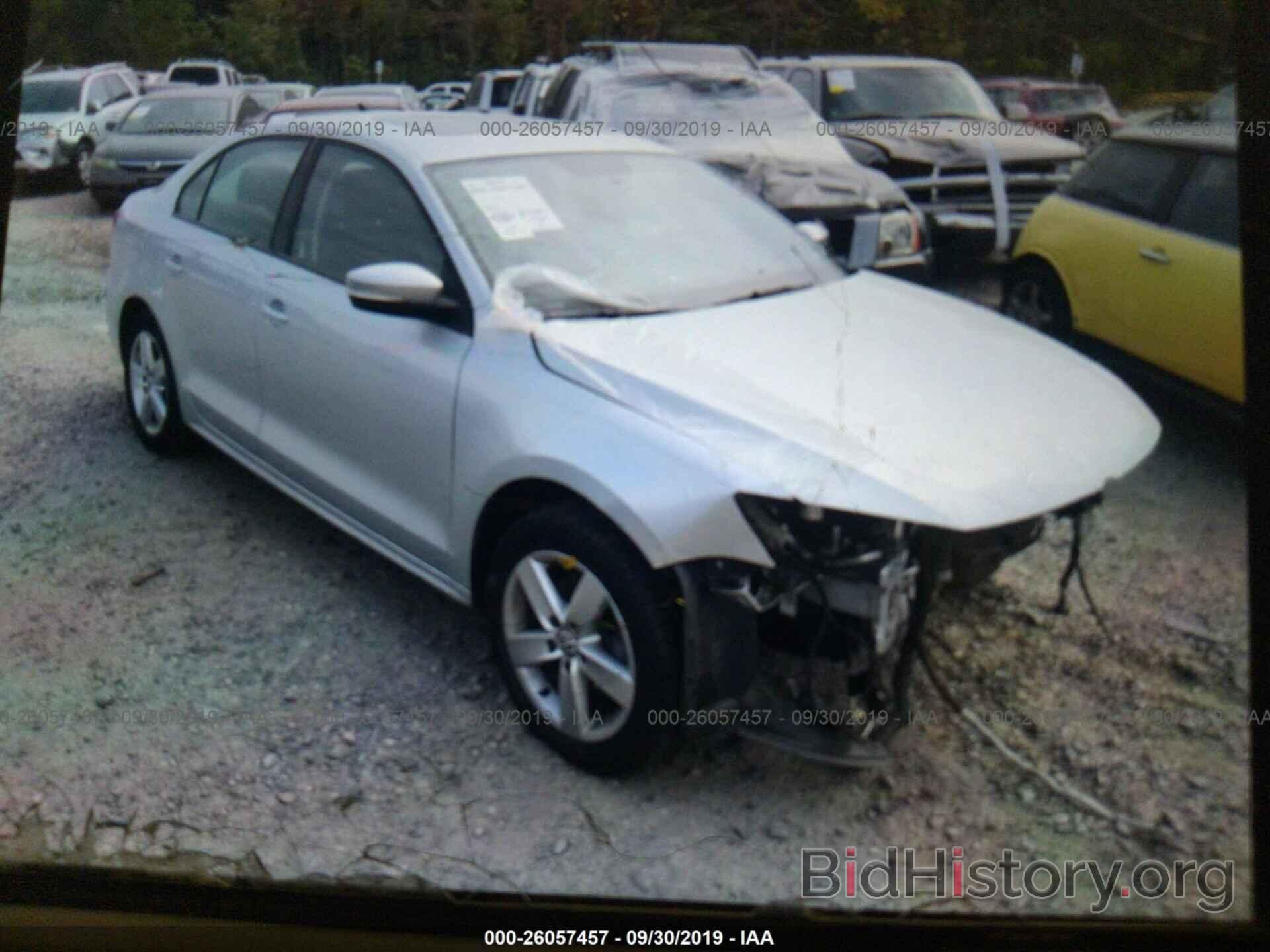 Photo 3VWLL7AJ7BM070337 - VOLKSWAGEN JETTA 2011