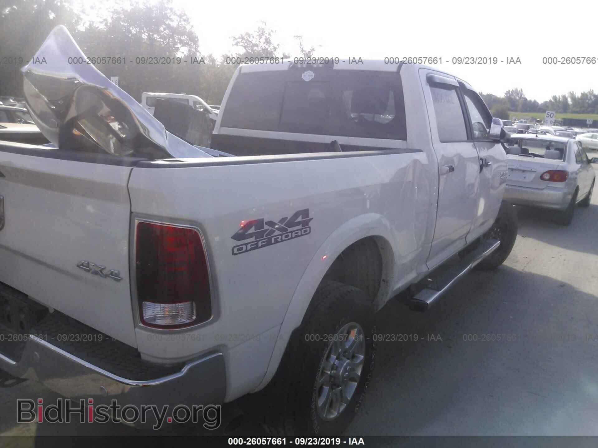 2017 RAM 2500 - VIN: 3C6UR5FL7HG679866 - Фото 4