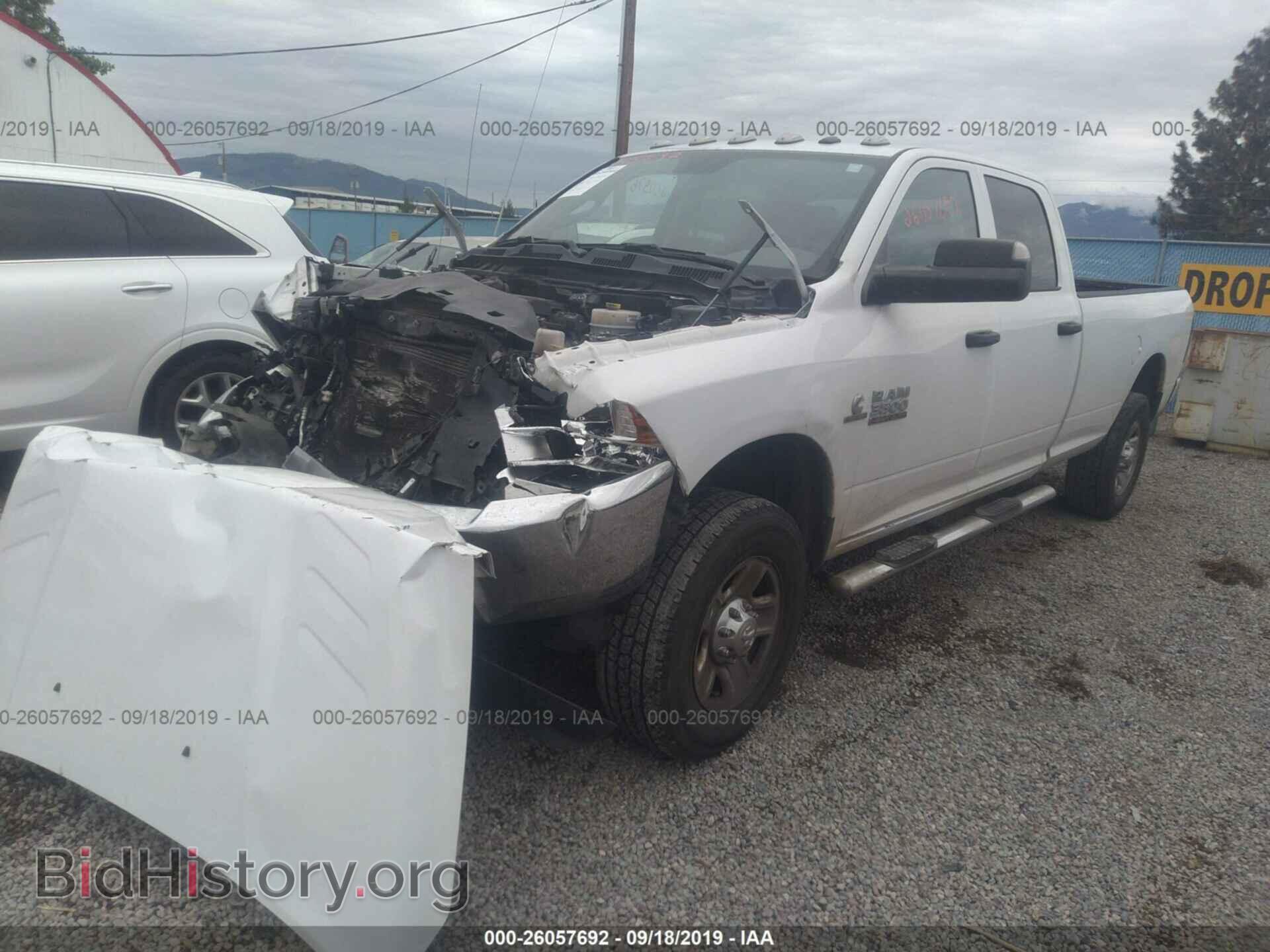 2017 RAM 3500 - VIN: 3C63R3GL2HG546589 - Фото 2