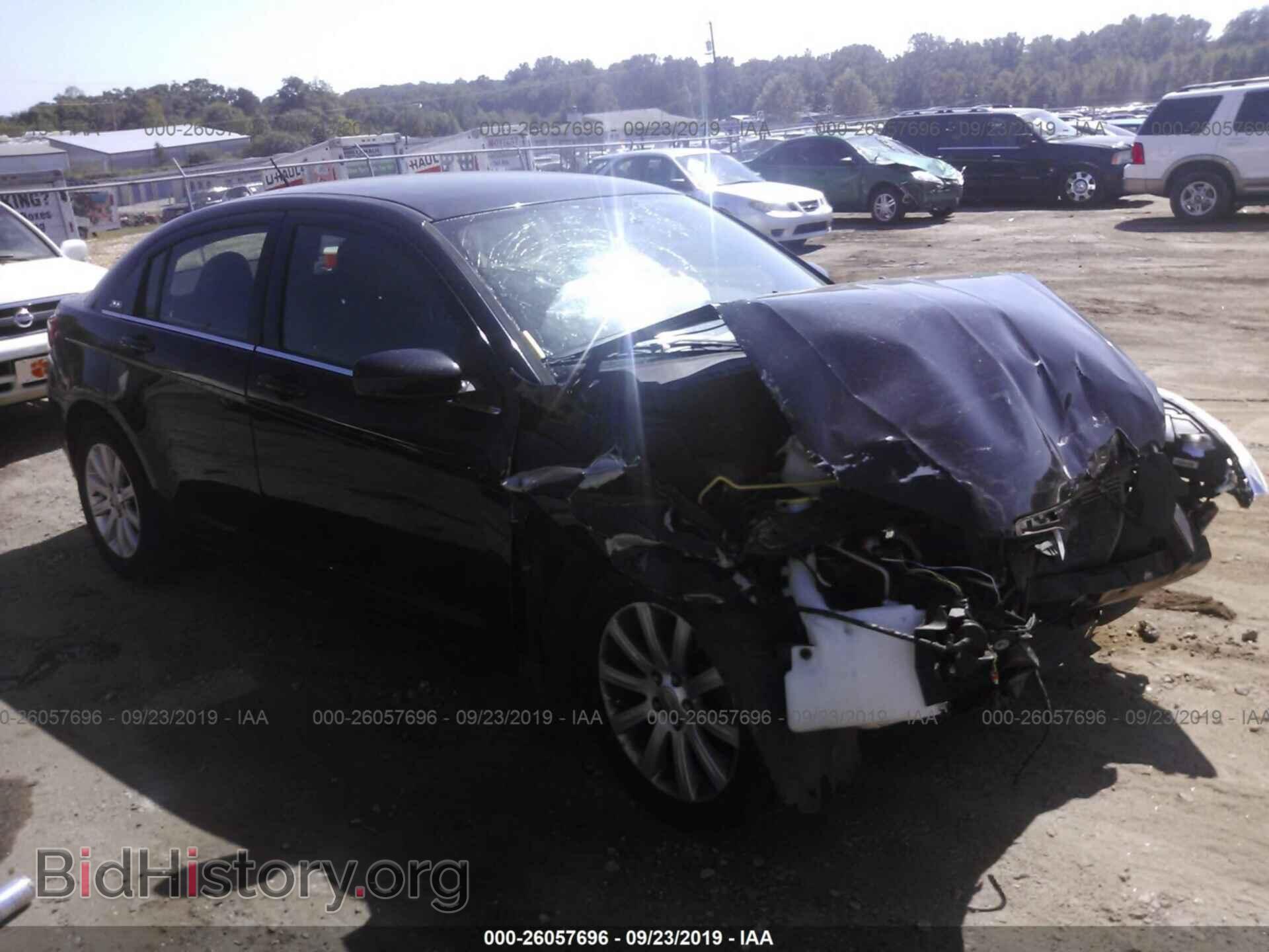Фотография 1C3CCBBB7CN135793 - CHRYSLER 200 2012