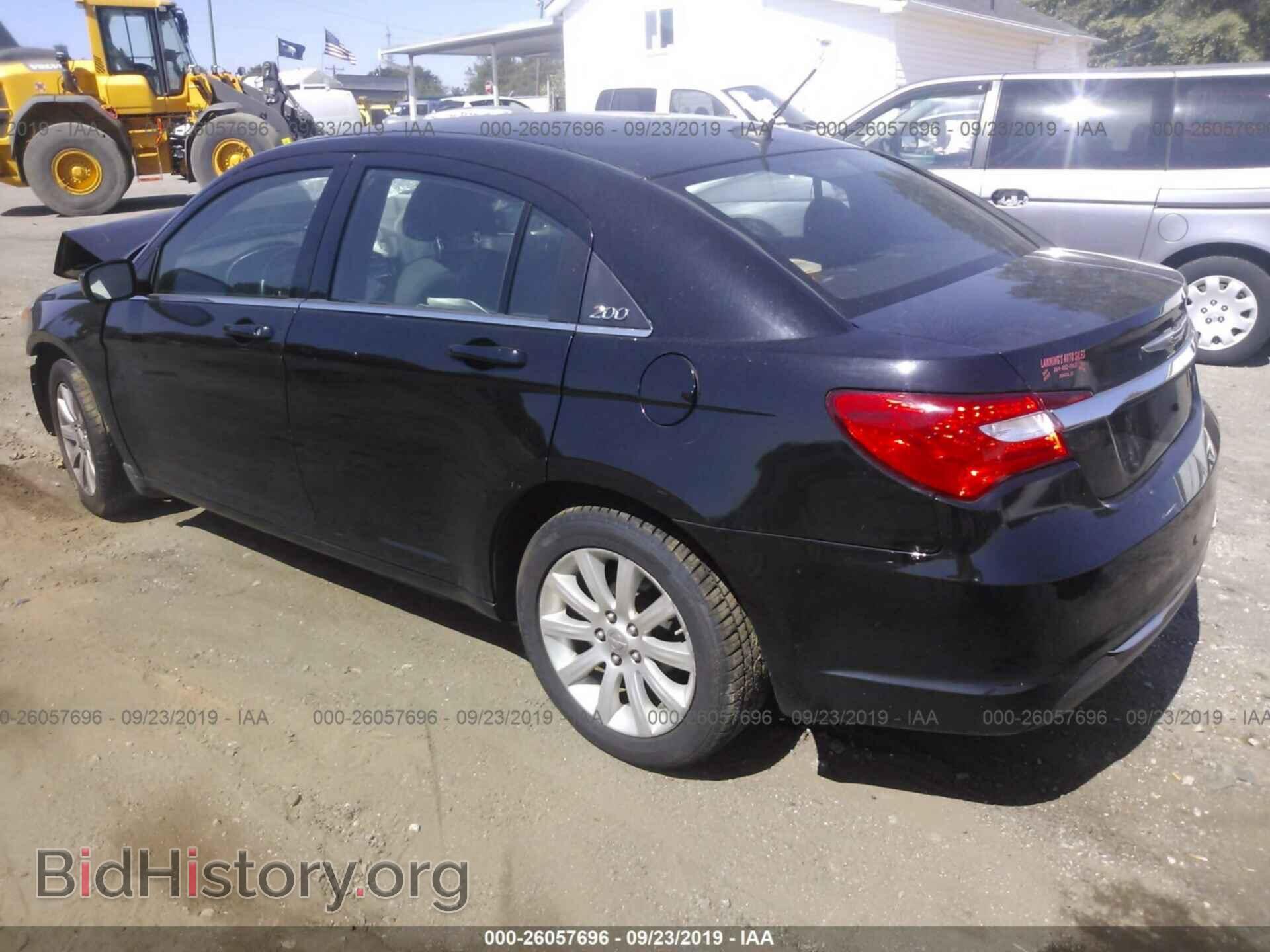 2012 CHRYSLER 200 - VIN: 1C3CCBBB7CN135793 - Фото 3