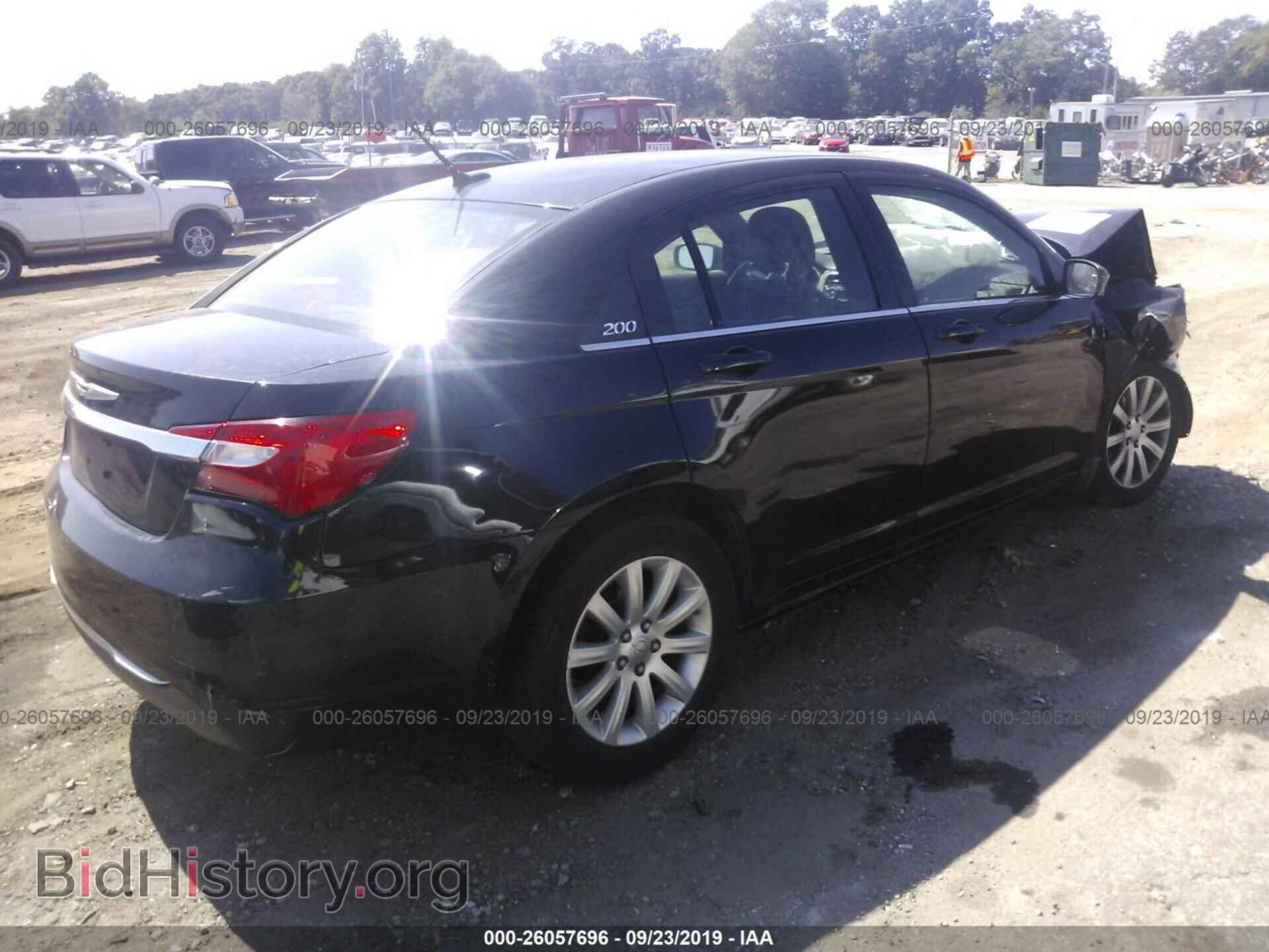 2012 CHRYSLER 200 - VIN: 1C3CCBBB7CN135793 - Фото 4