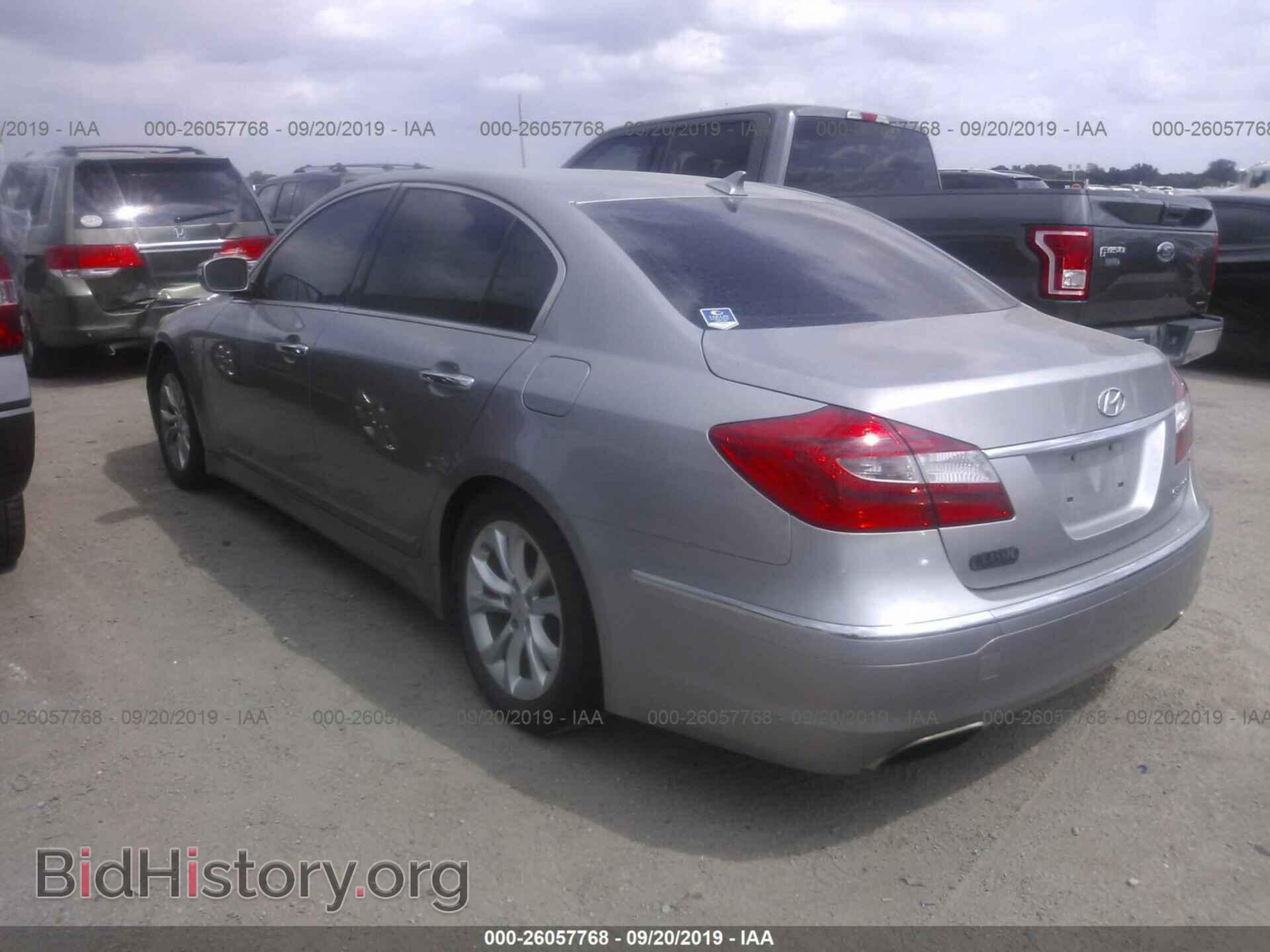 2013 HYUNDAI GENESIS - VIN: KMHGC4DD2DU227517 - Фото 3