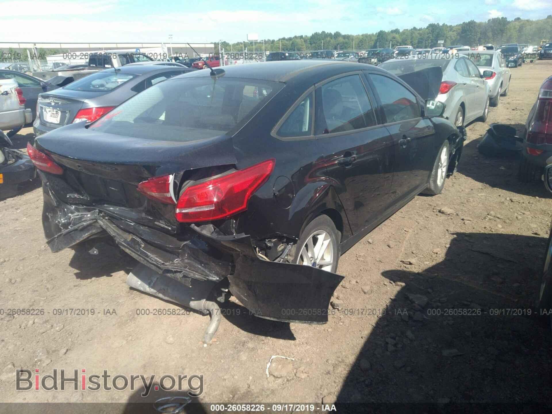 2016 FORD FOCUS - VIN: 1FADP3F25GL350696 - Photo 4
