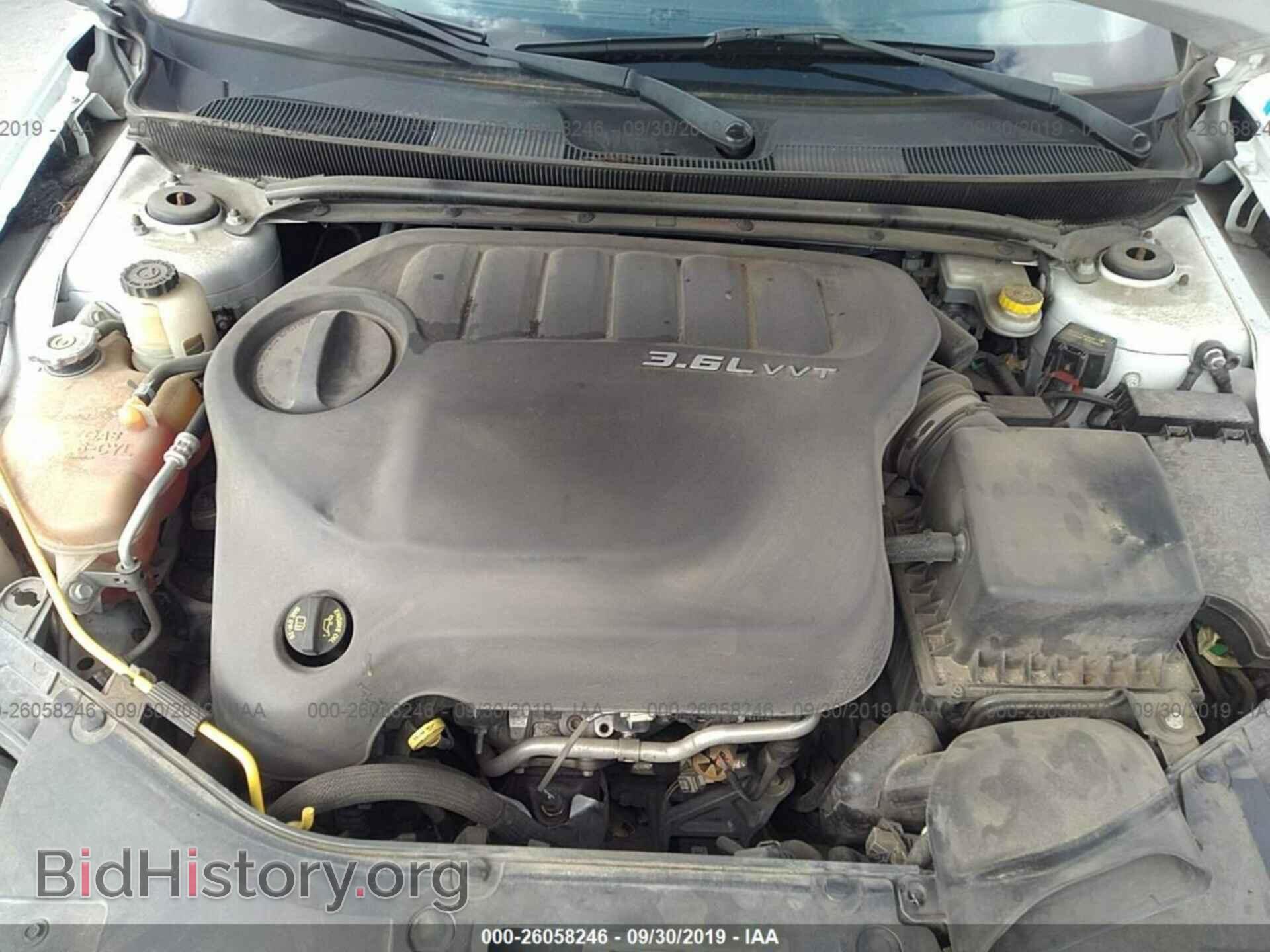 2013 CHRYSLER 200 - VIN: 1C3CCBBG0DN718042 - Photo 10