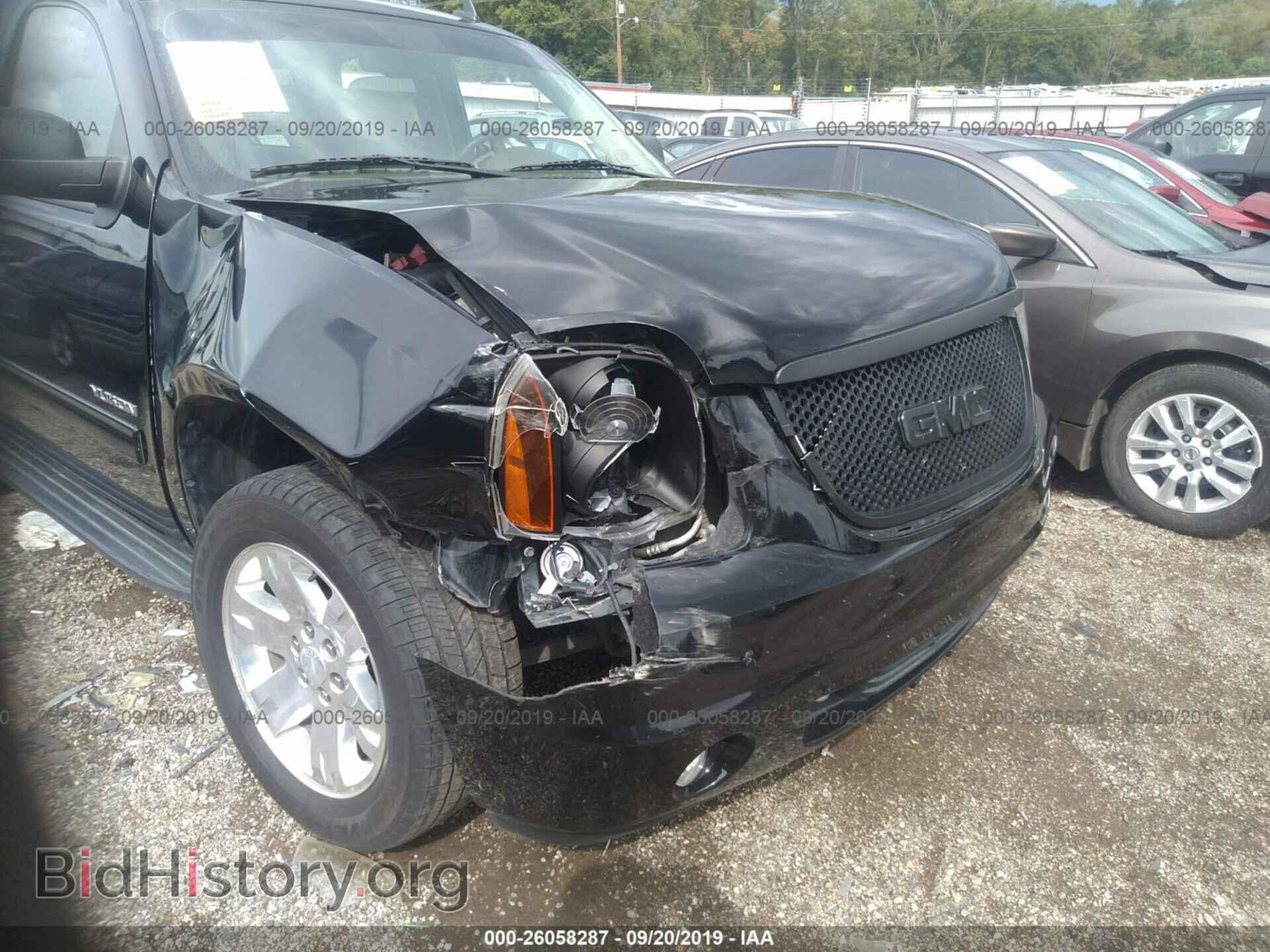 2011 GMC YUKON - VIN: 1GKS1CE04BR299155 - Фото 6