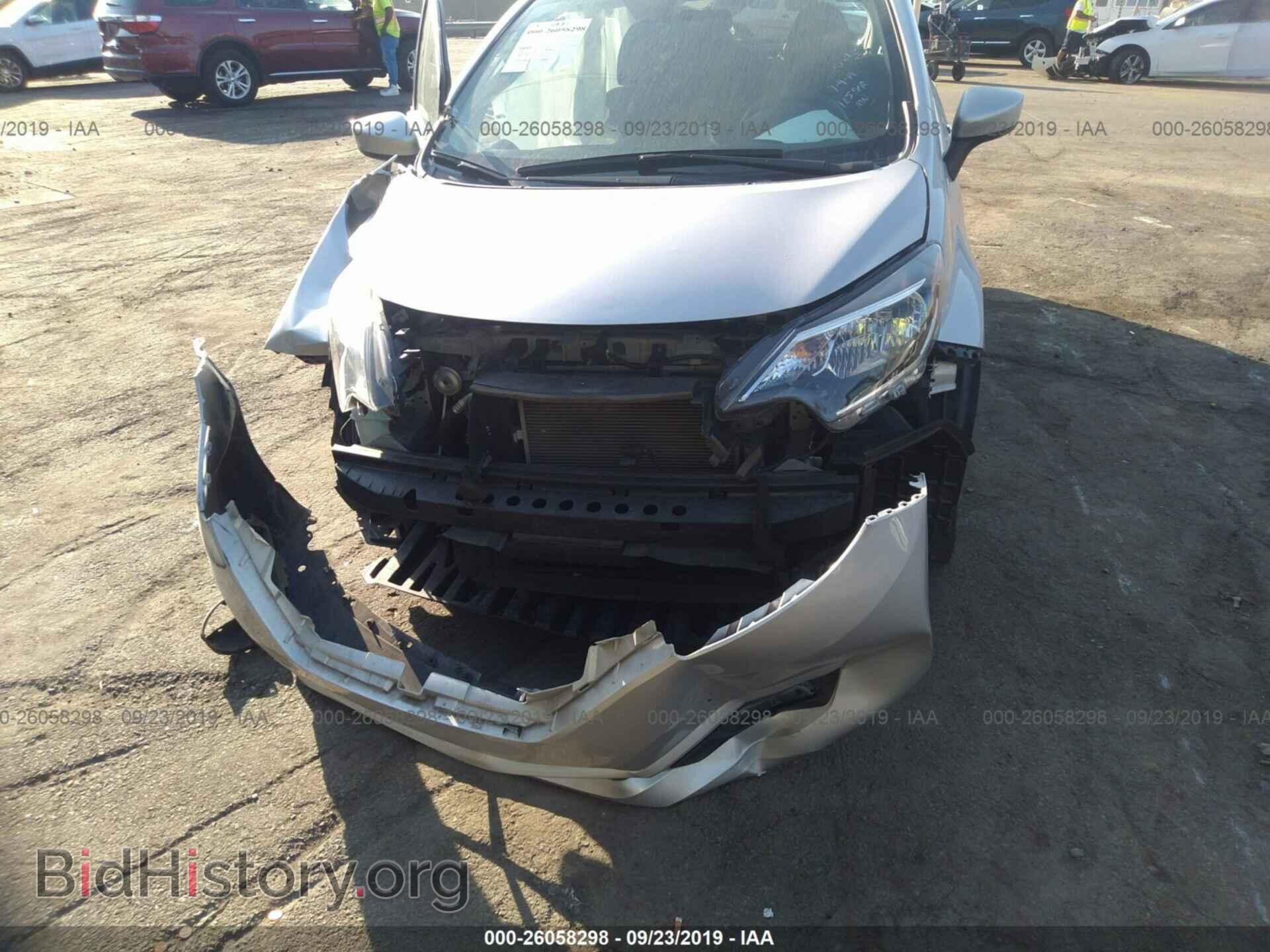 2018 NISSAN VERSA NOTE - VIN: 3N1CE2CP0JL363022 - Фото 6
