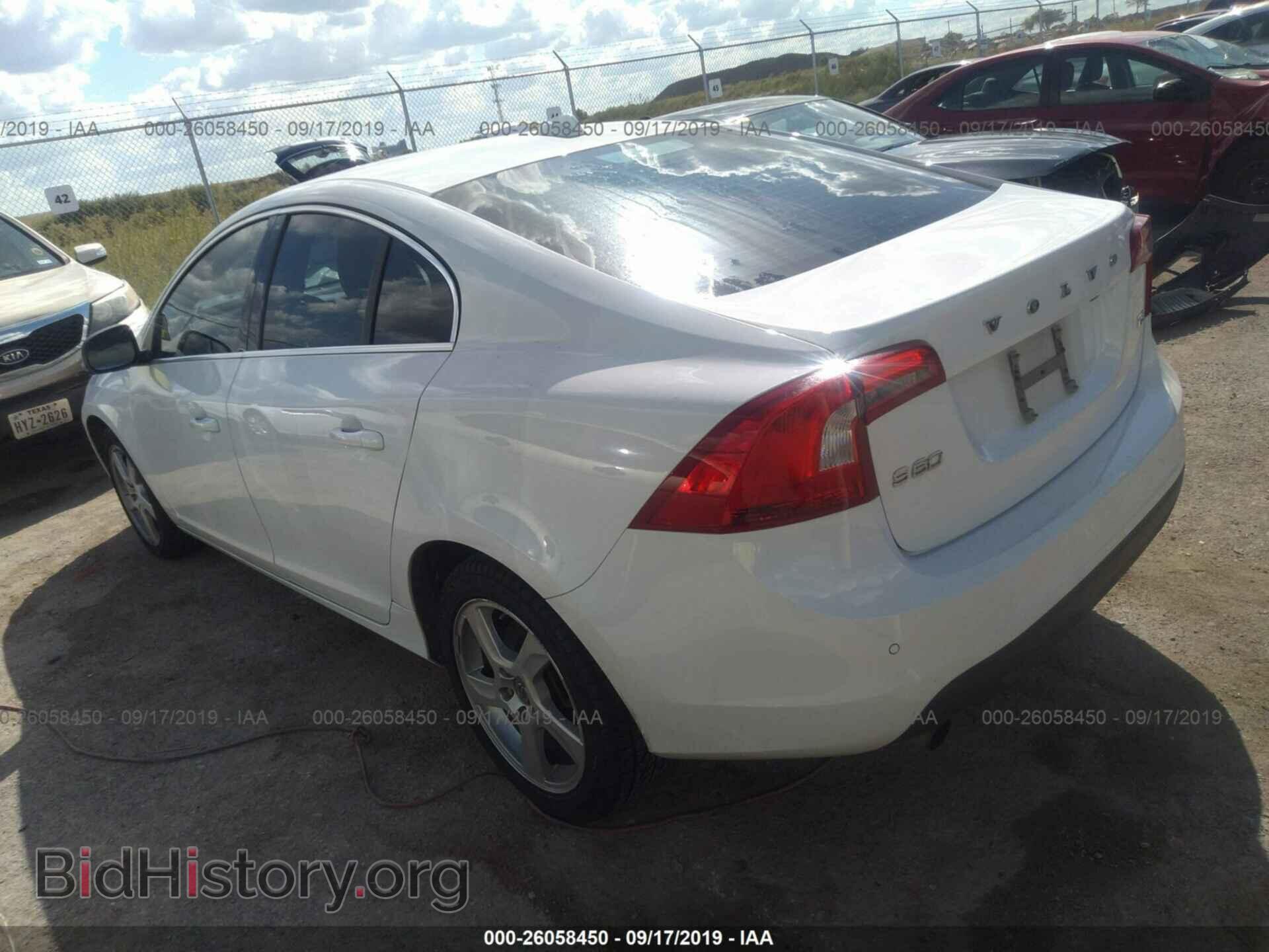 2012 VOLVO S60 - VIN: YV1622FS2C2024635 - Фото 3