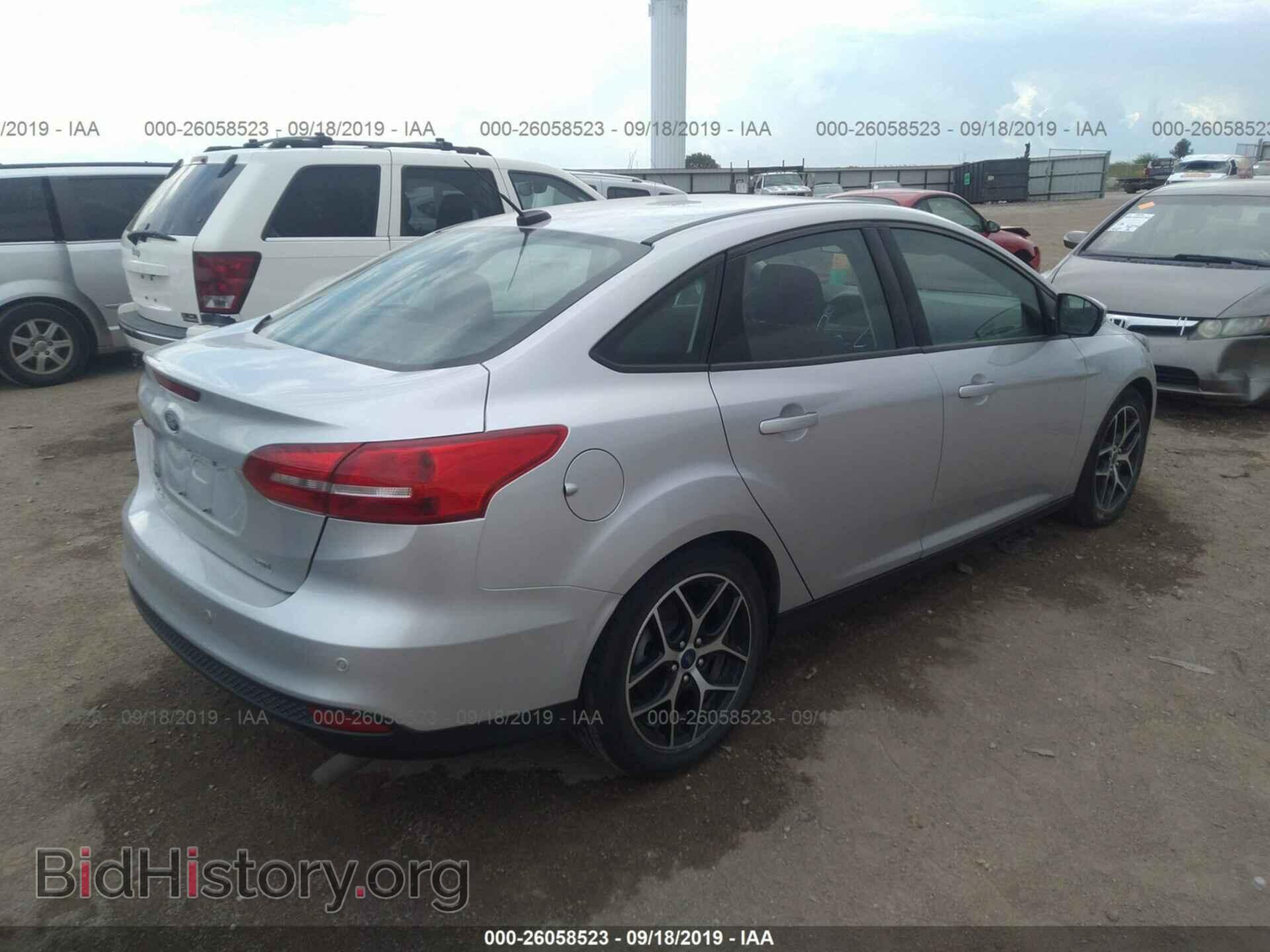 2017 FORD FOCUS - VIN: 1FADP3H29HL328893 - Фото 4