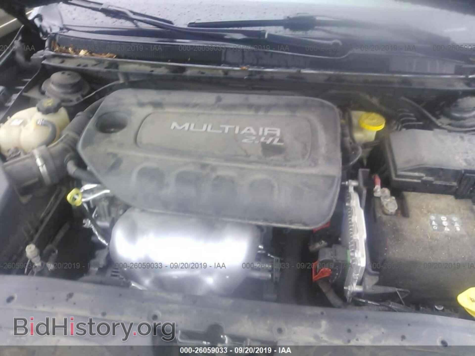 2016 CHRYSLER 200 - VIN: 1C3CCCAB8GN134276 - Photo 10