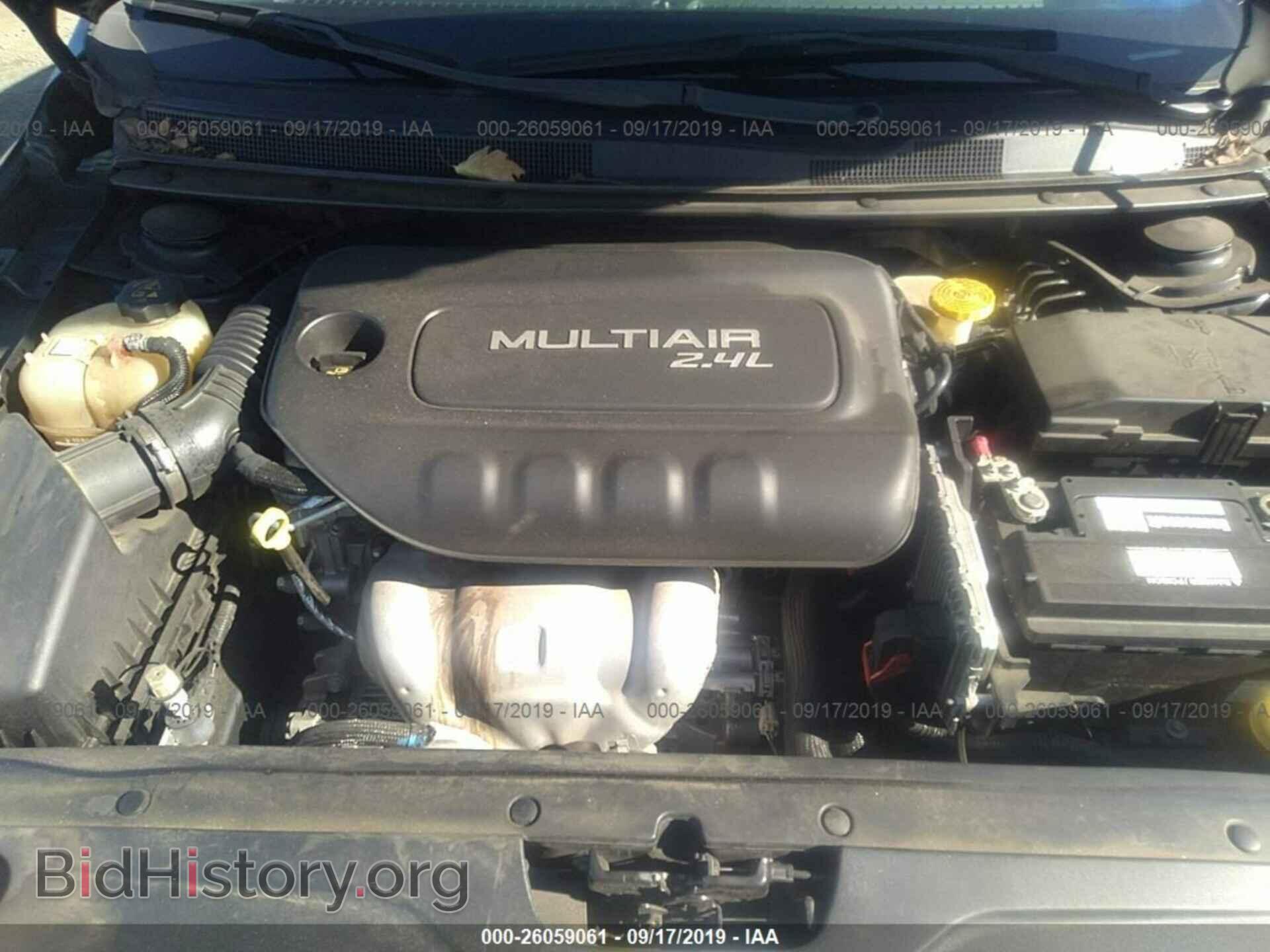 2017 CHRYSLER 200 - VIN: 1C3CCCAB9HN500599 - Фото 10