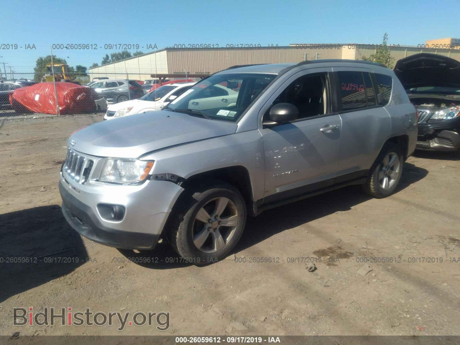 2011 JEEP COMPASS - VIN: 1J4NF1FBXBD234784 - Фото 2