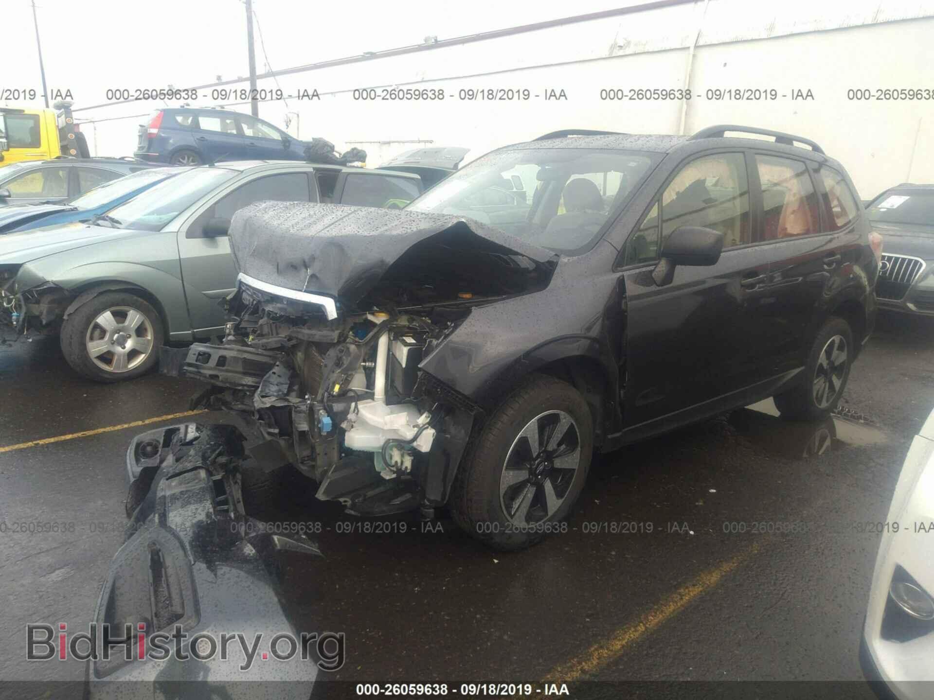 2017 SUBARU FORESTER - VIN: JF2SJABC8HH456555 - Фото 2