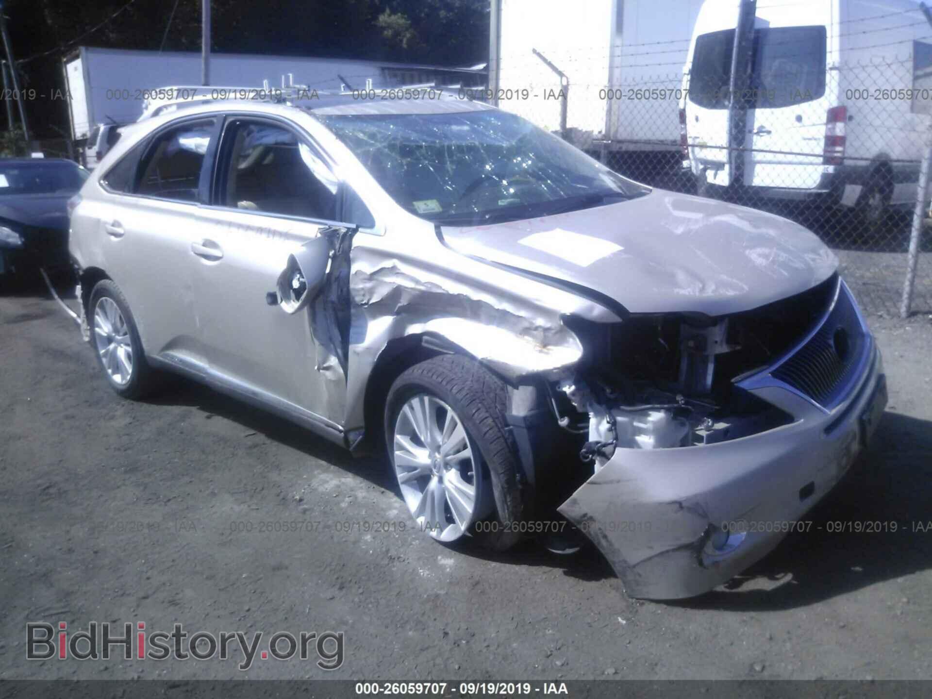 Фотография JTJBC1BA3B2041996 - LEXUS RX 2011
