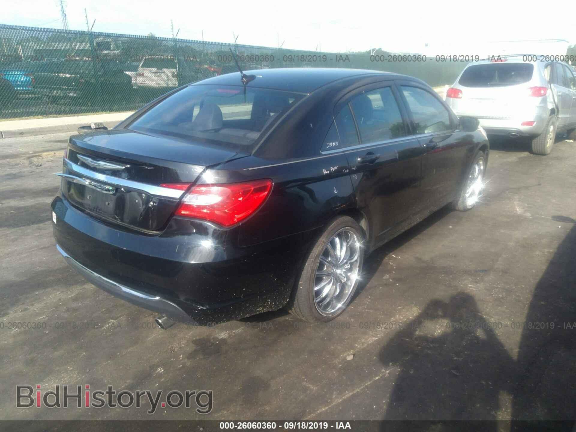 2013 CHRYSLER 200 - VIN: 1C3CCBBB8DN694643 - Фото 4