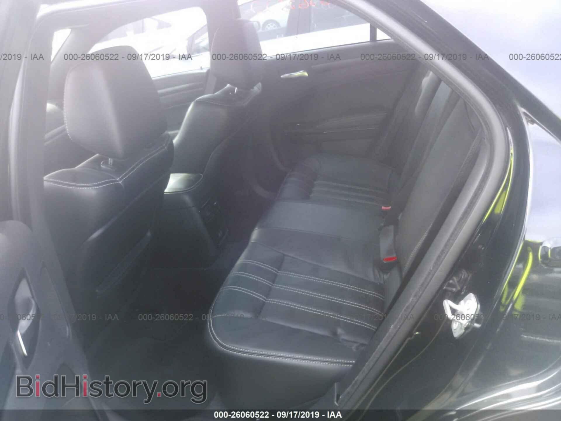 2016 CHRYSLER 300 - VIN: 2C3CCAGG0GH311337 - Photo 8