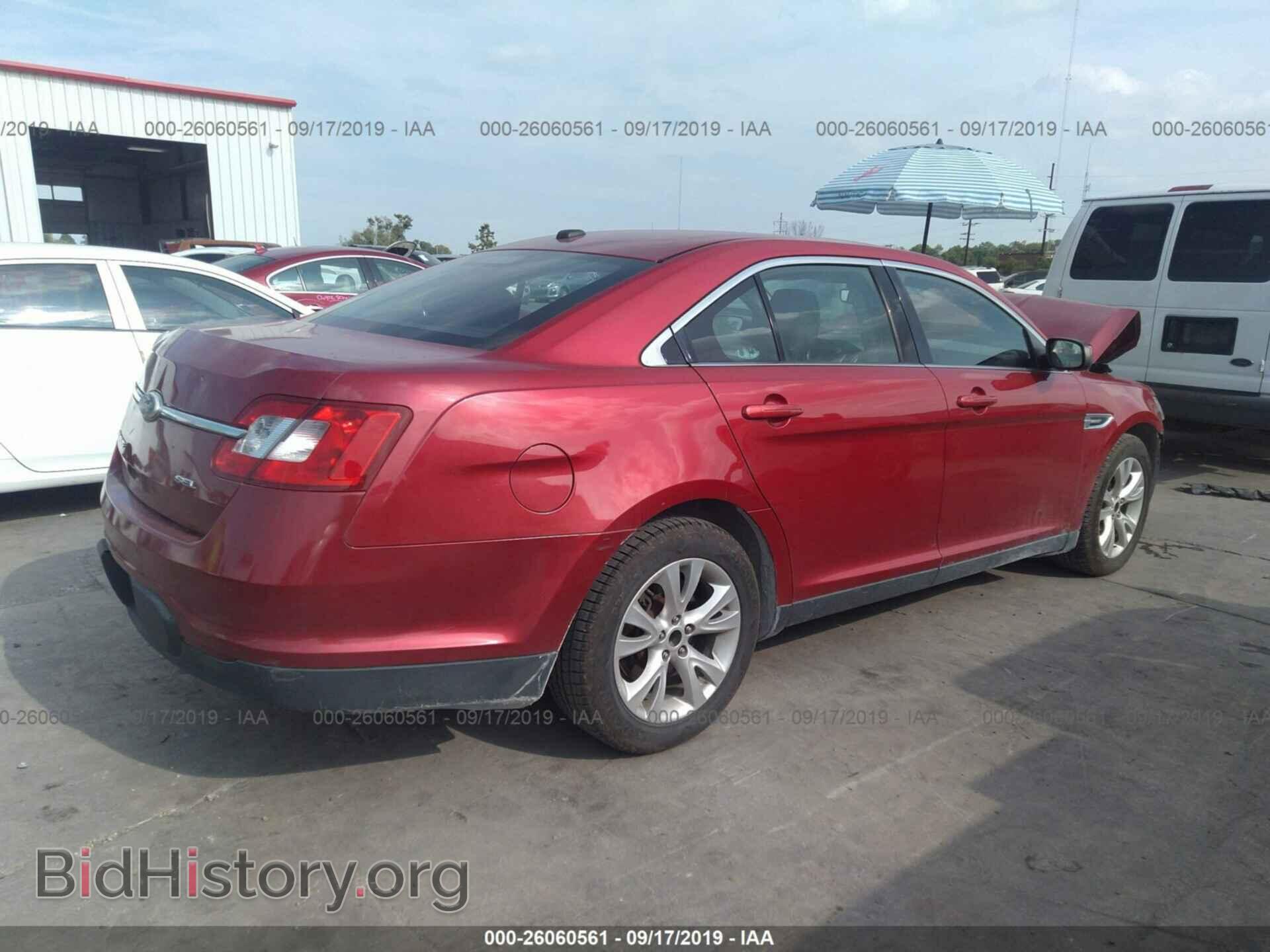 2011 FORD TAURUS - VIN: 1FAHP2EW2BG138856 - Фото 4