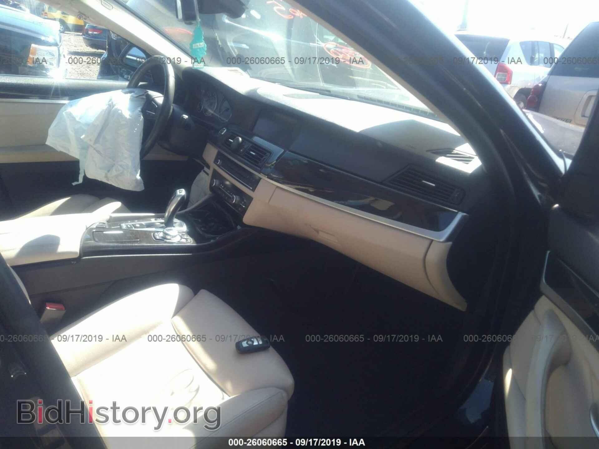 2012 BMW 528 - VIN: WBAXH5C52CDW06969 - Фото 5